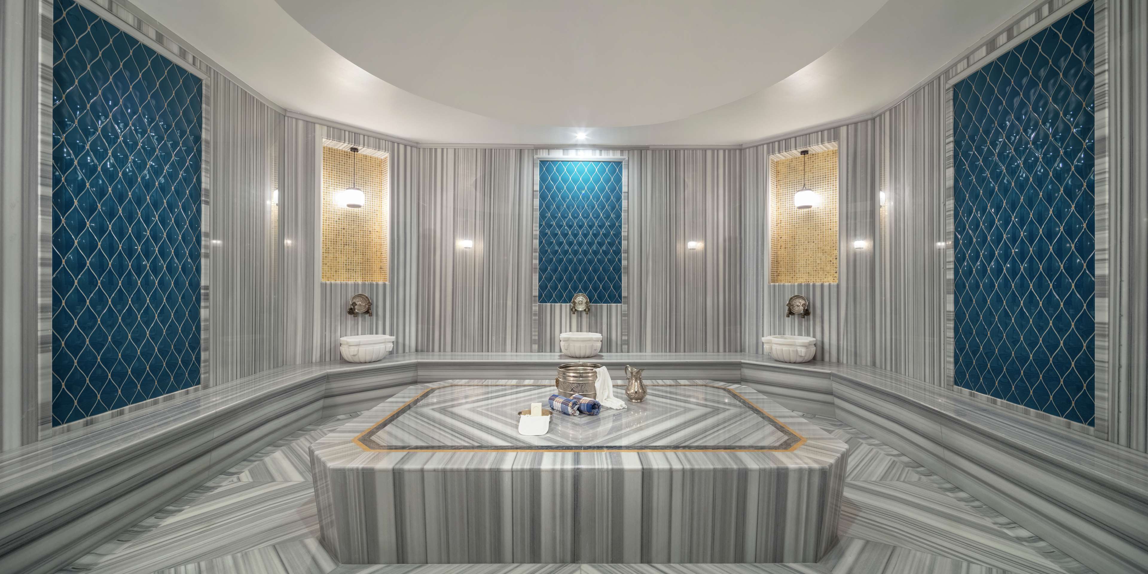 DOUBLE TREE BY HILTON ANTALYA CITY CENTRE