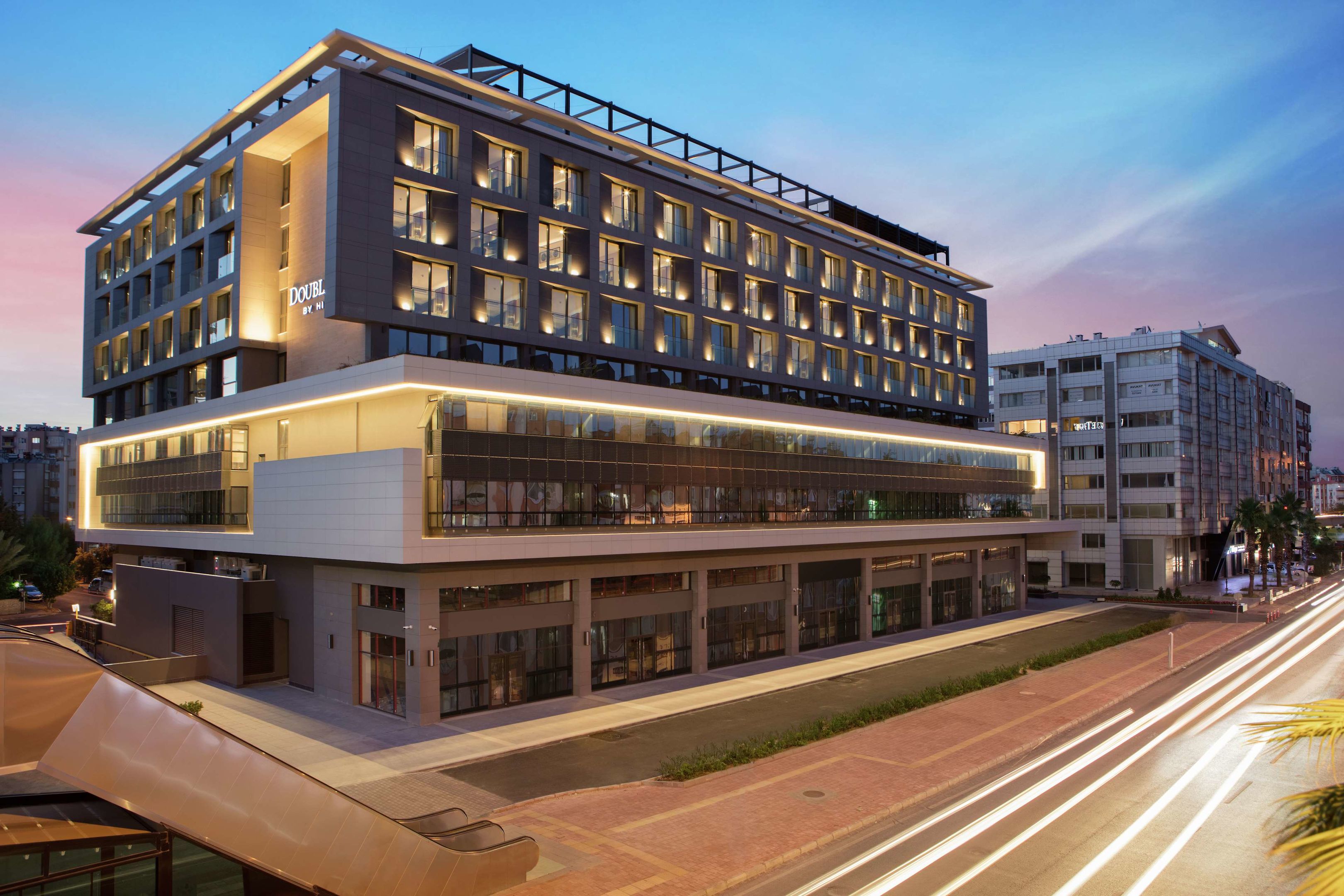 DOUBLE TREE BY HILTON ANTALYA CITY CENTRE