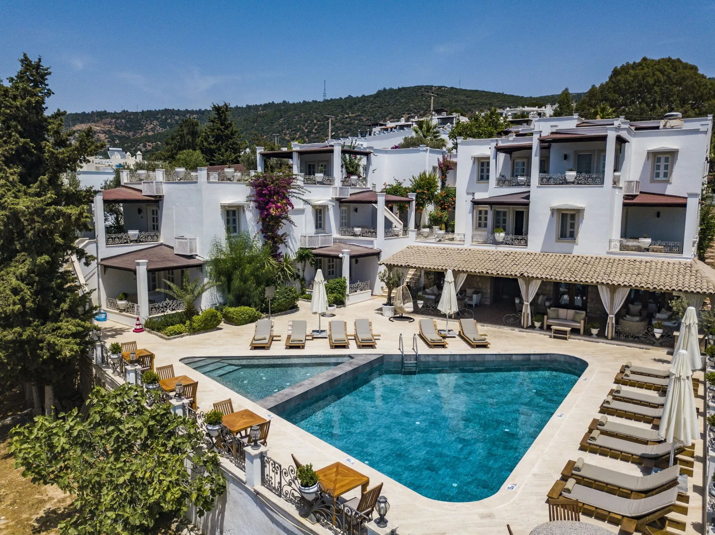 MANZARA BOUTIQUE HOTEL 12+