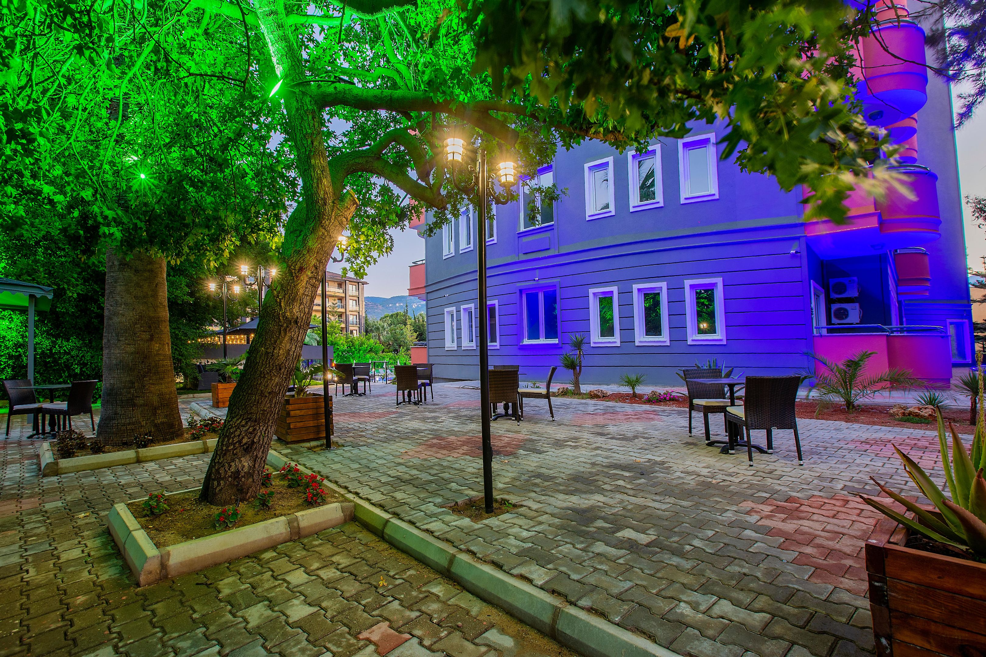 GRAND ALISA HOTEL