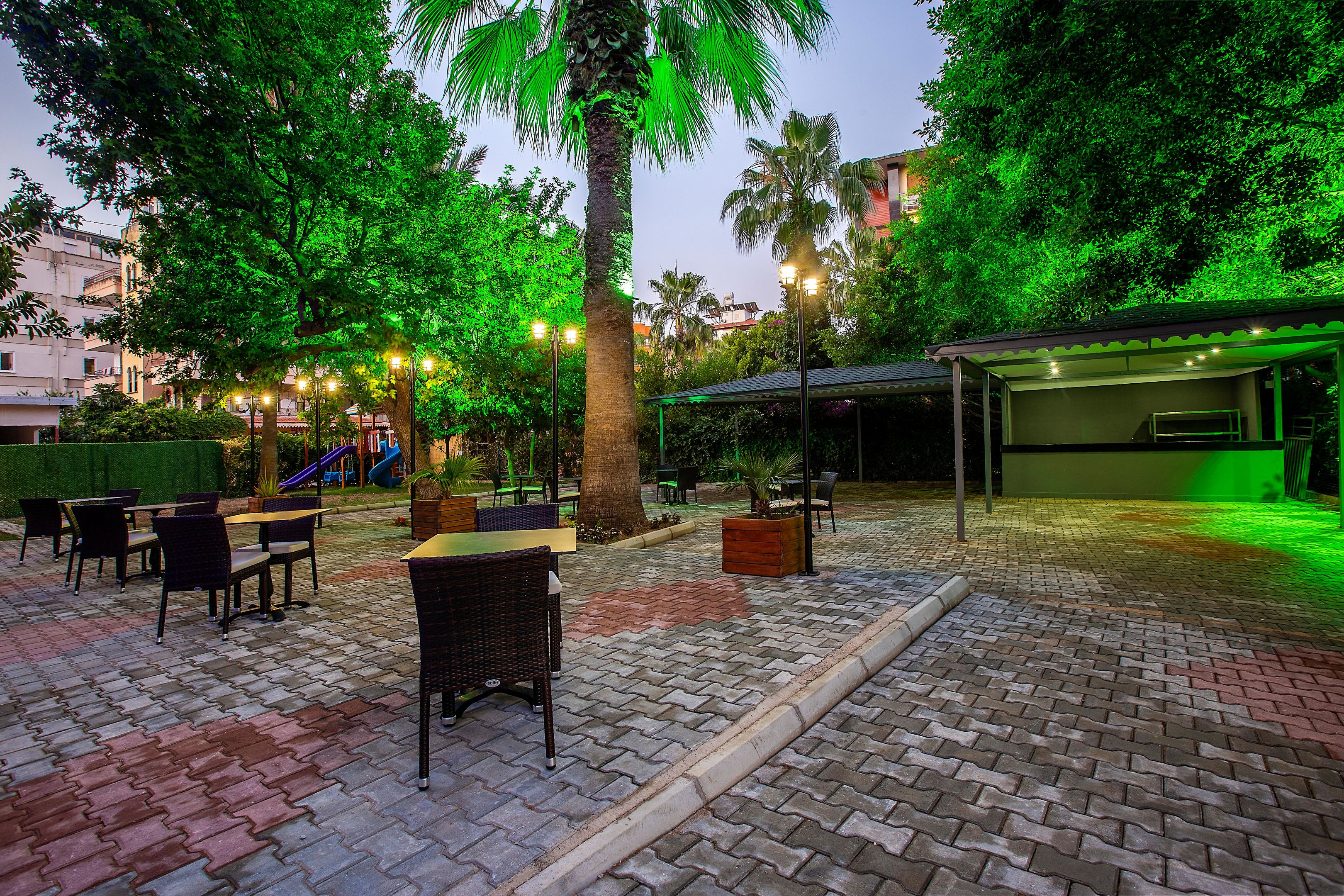 GRAND ALISA HOTEL