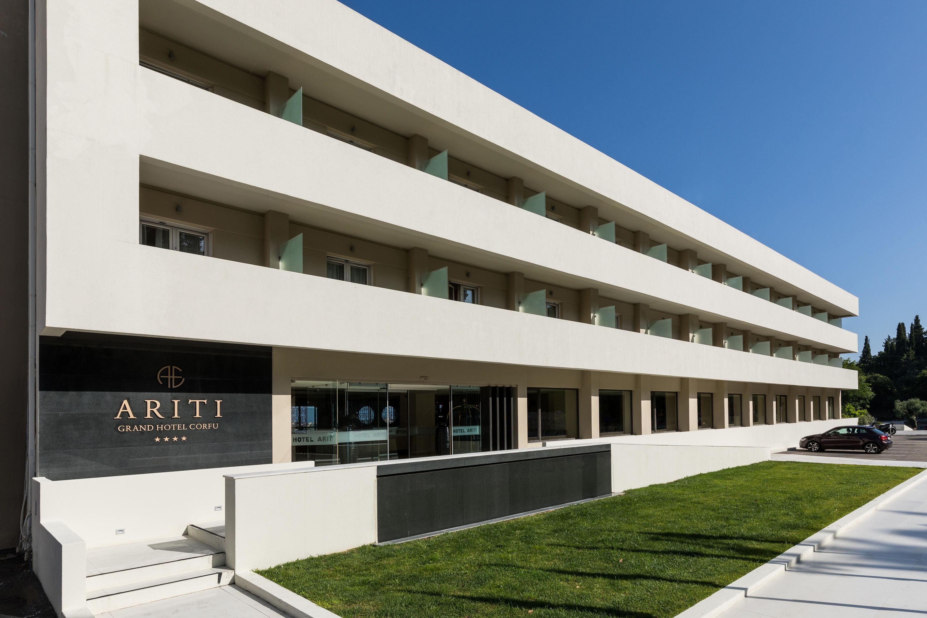 ARITI GRAND HOTEL