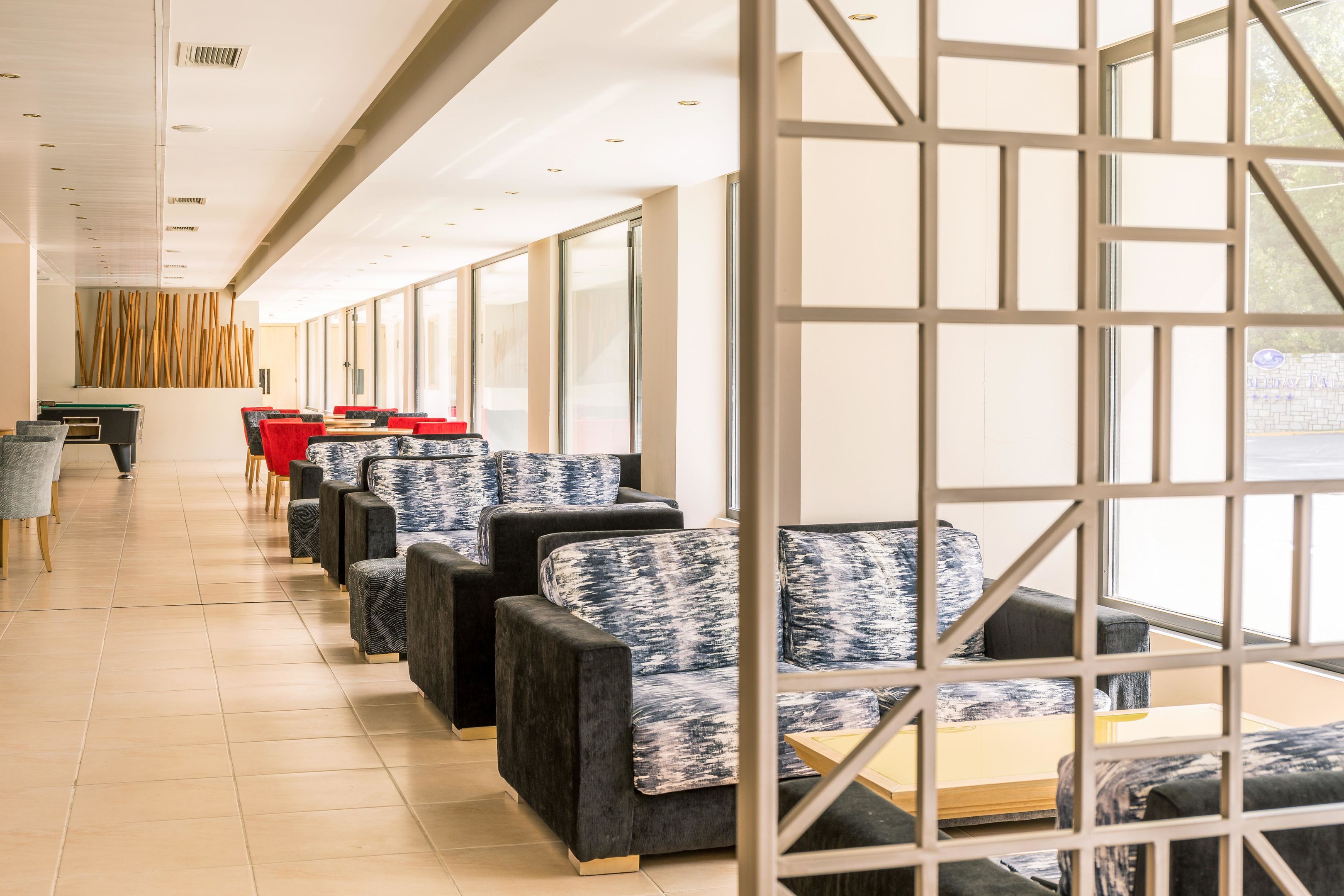 ARITI GRAND HOTEL