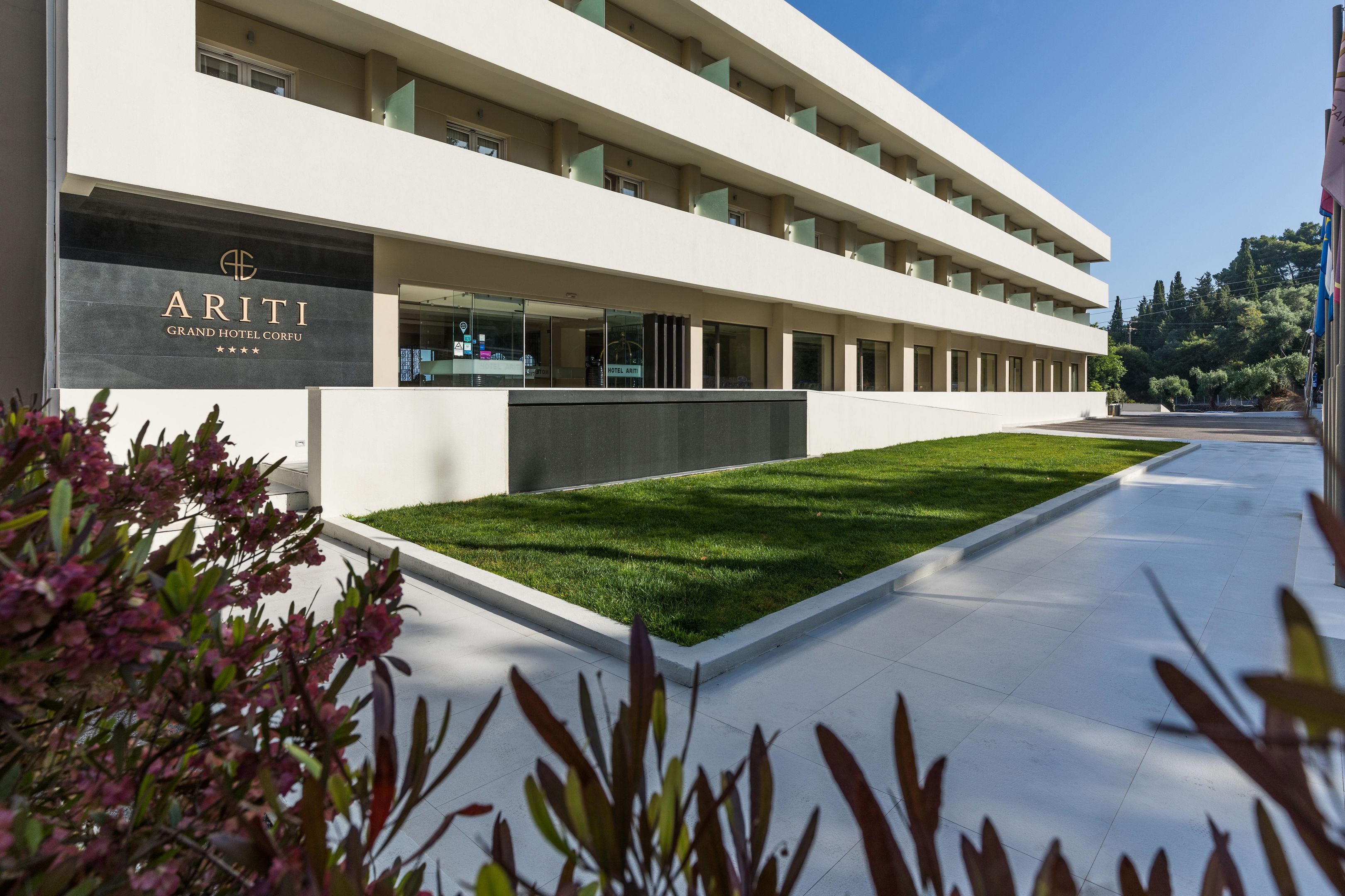 ARITI GRAND HOTEL