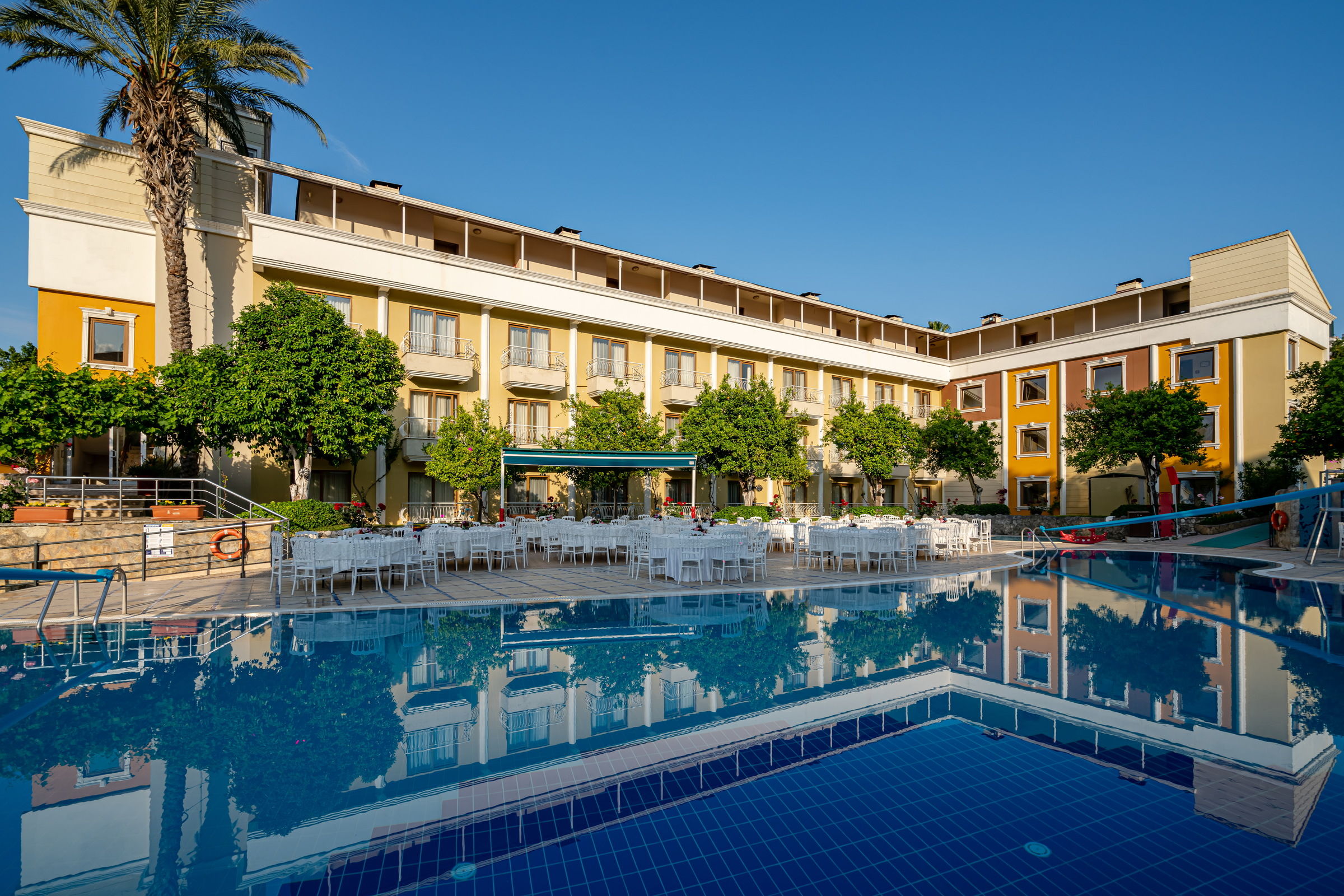 TU CASA GELIDONYA HOTEL