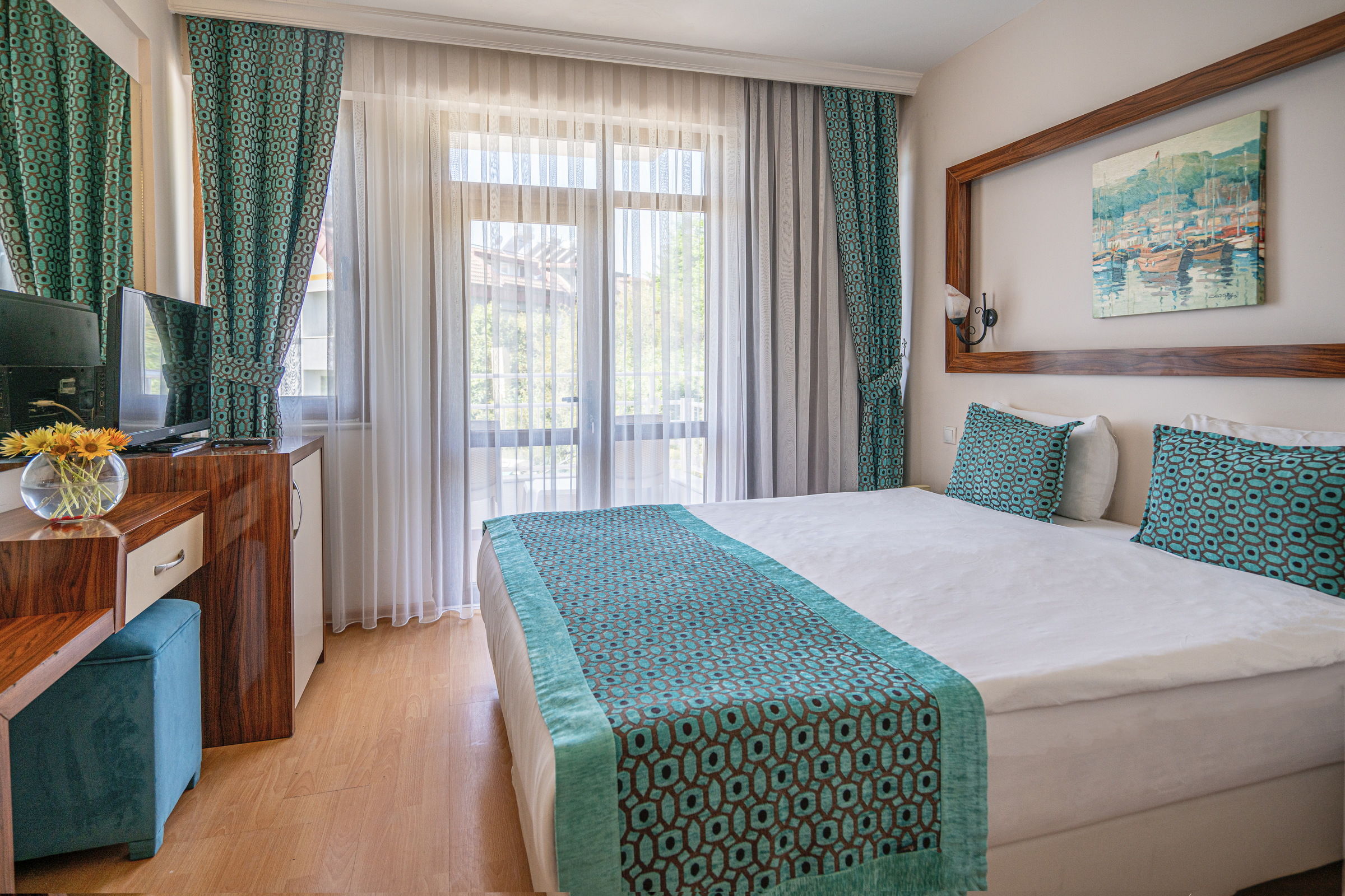 TU CASA GELIDONYA HOTEL