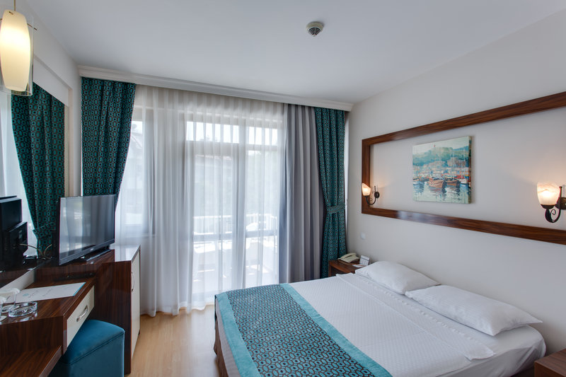 TU CASA GELIDONYA HOTEL
