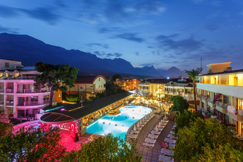 TU CASA GELIDONYA HOTEL