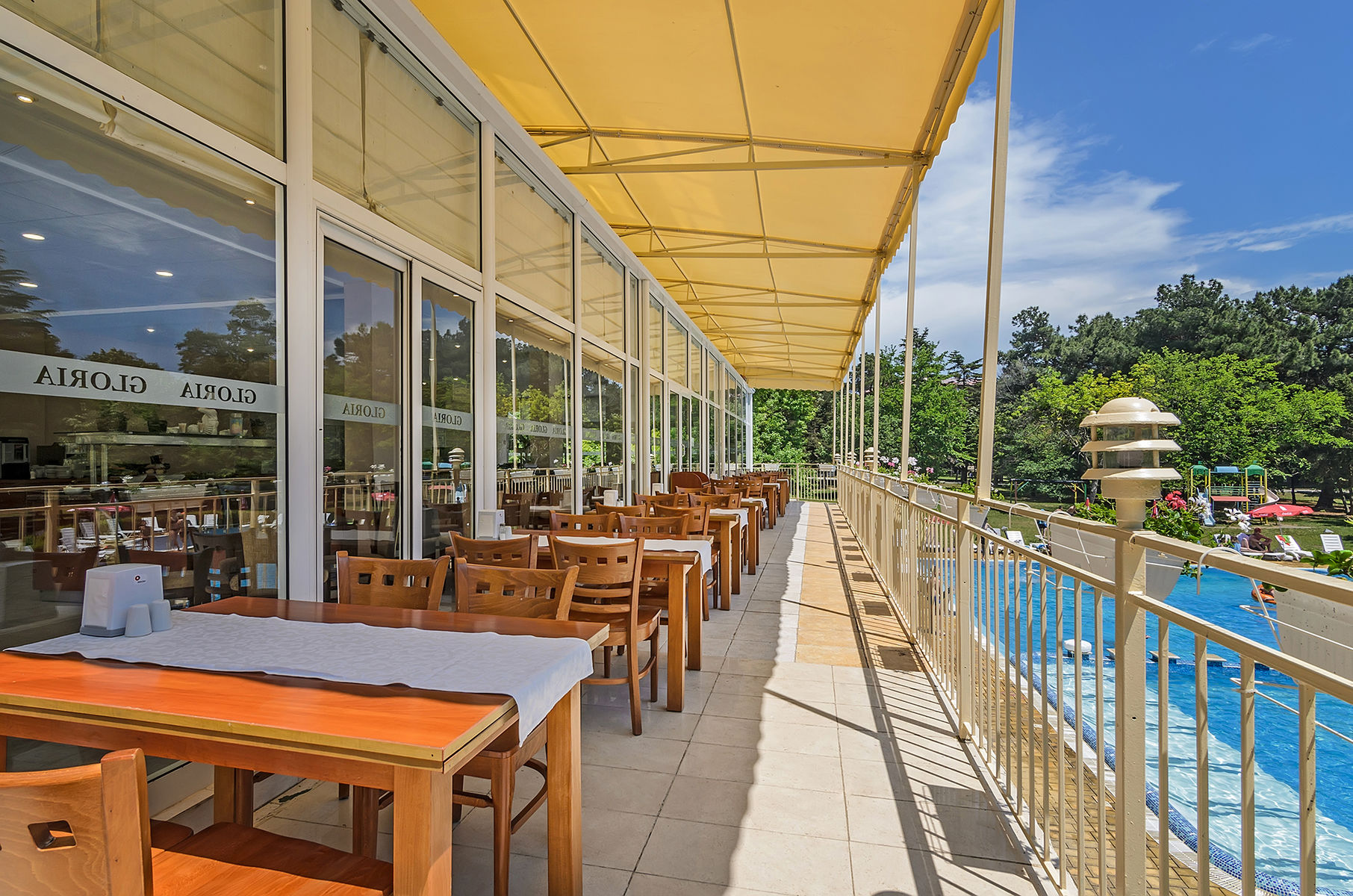 GLORIA HOTEL