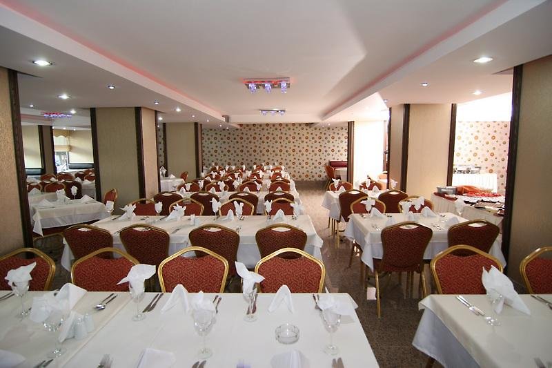 DUQQAN DELUXE HOTEL