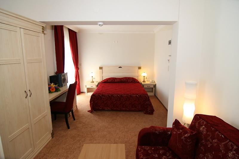 DUQQAN DELUXE HOTEL