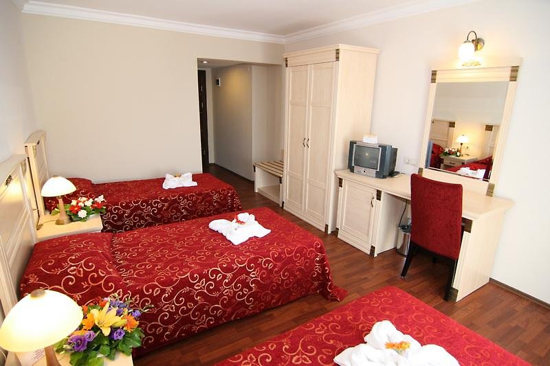 DUQQAN DELUXE HOTEL