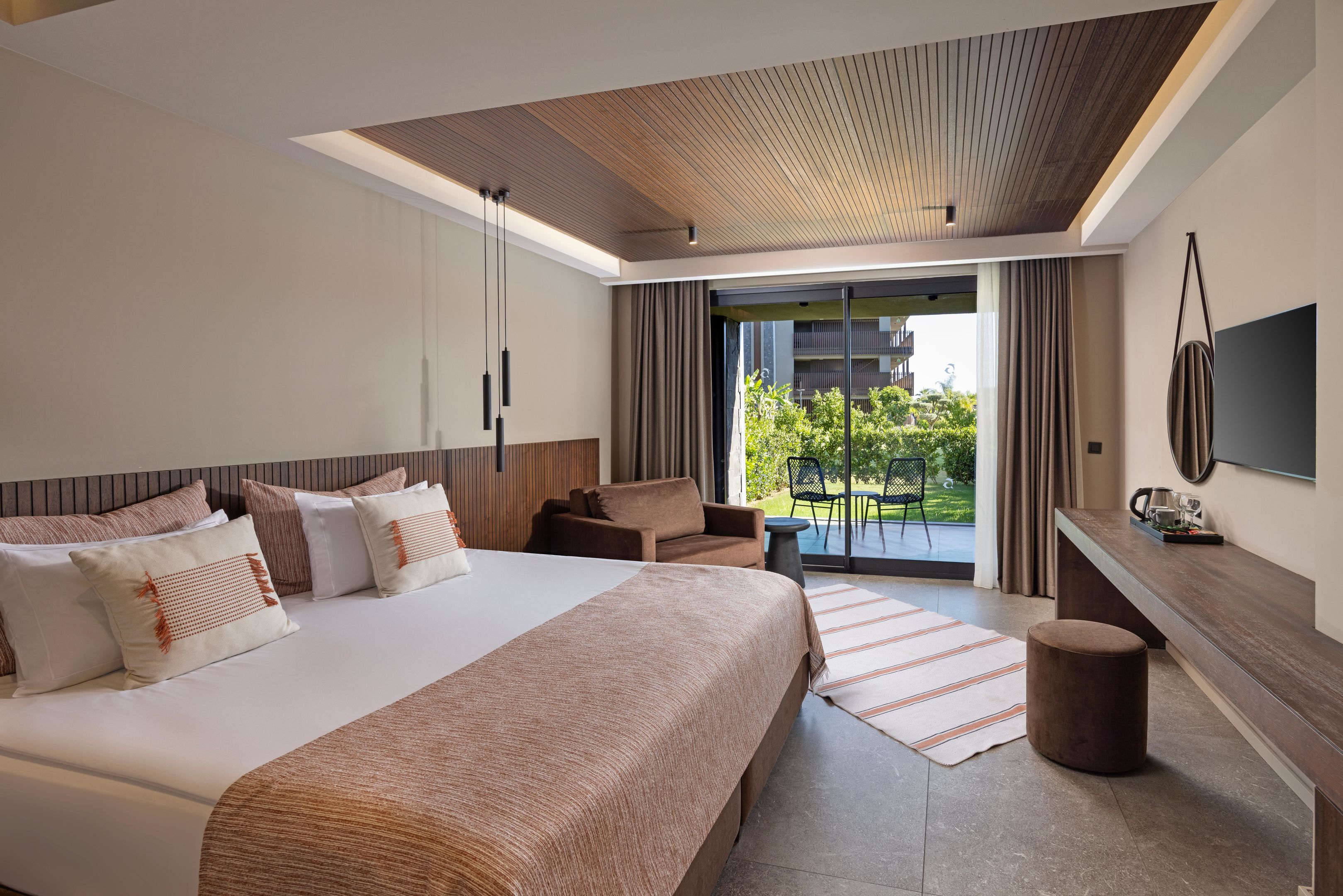 JACARANDA LUXURY RESORT
