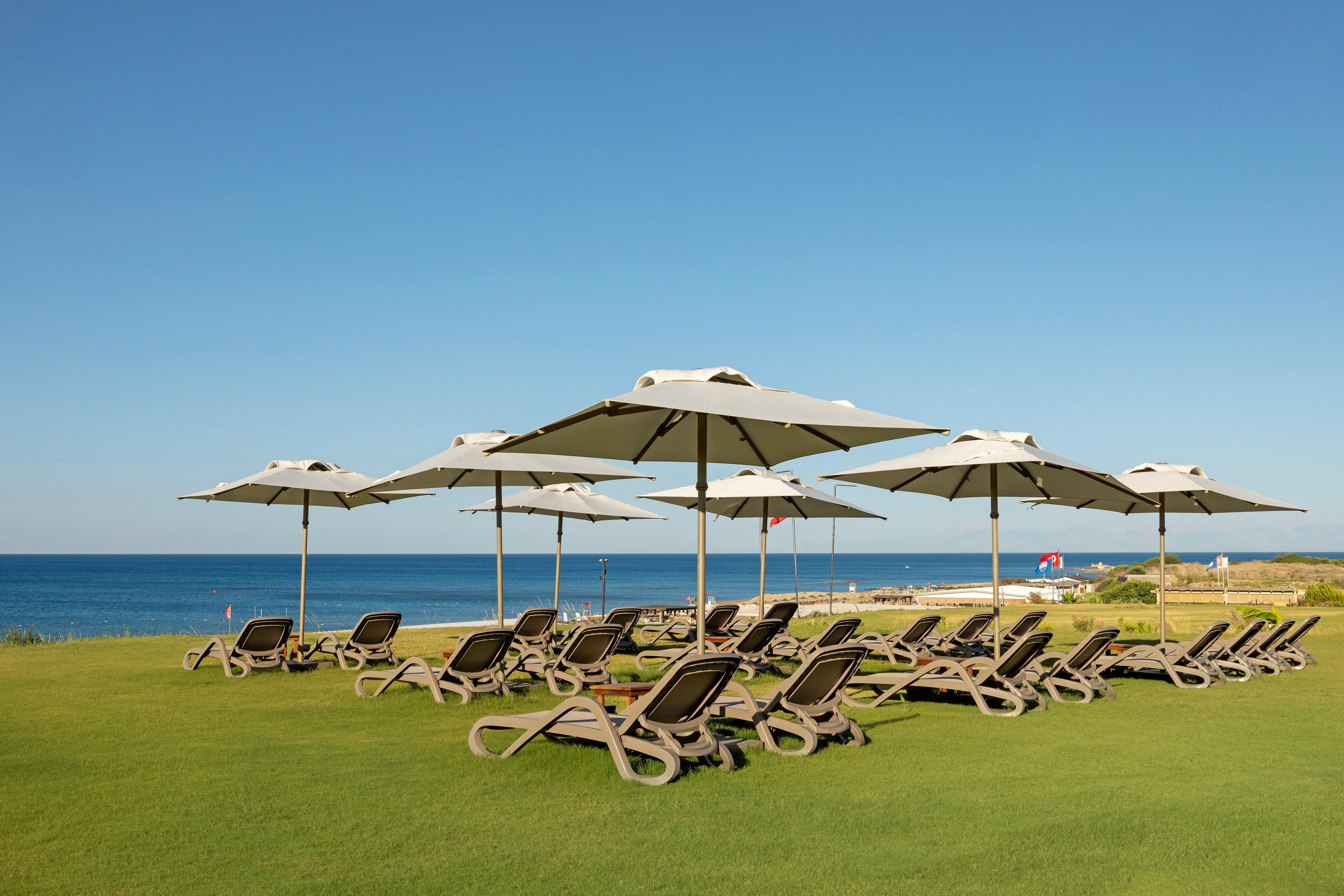 JACARANDA LUXURY RESORT