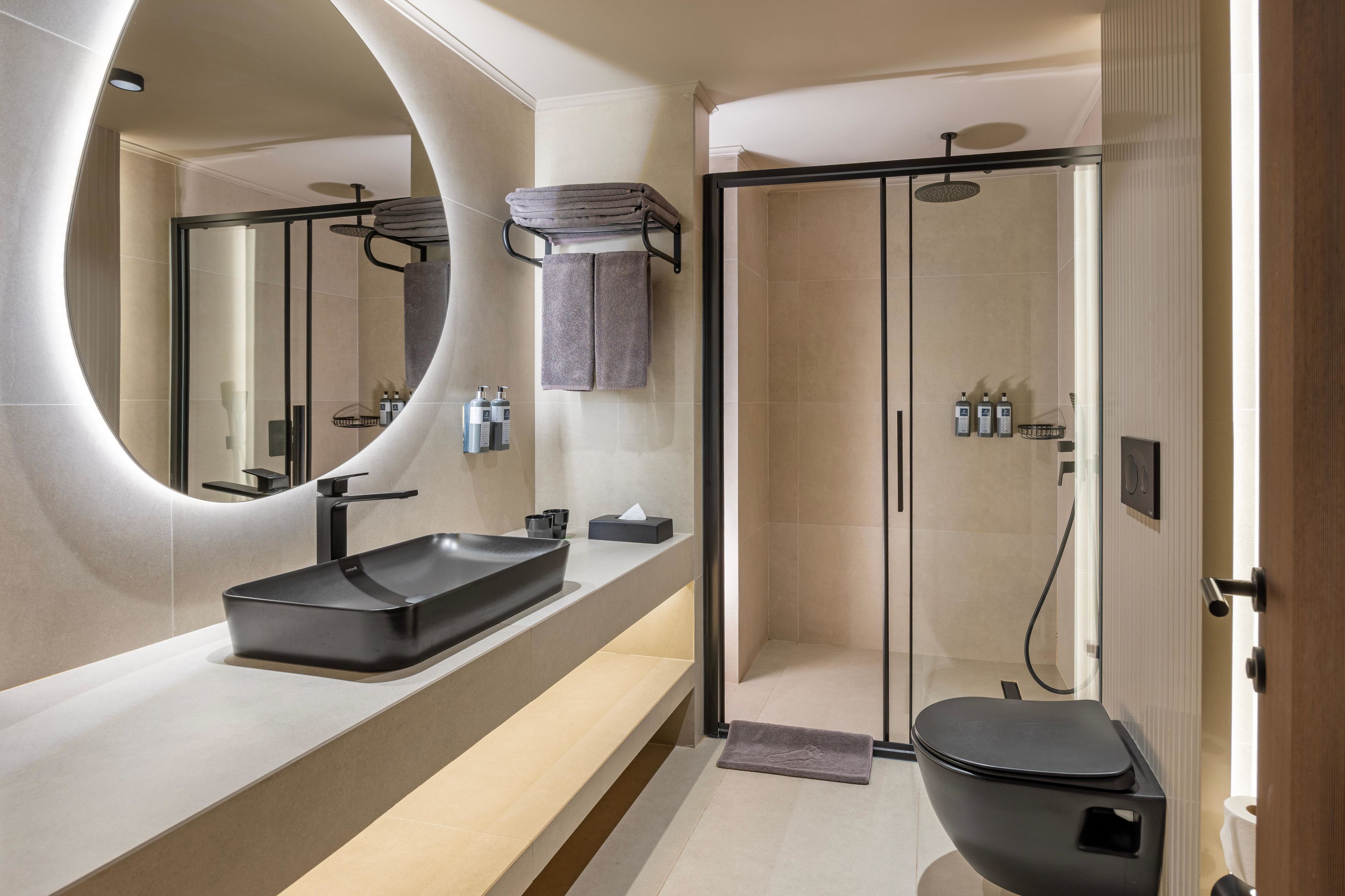 JACARANDA LUXURY RESORT