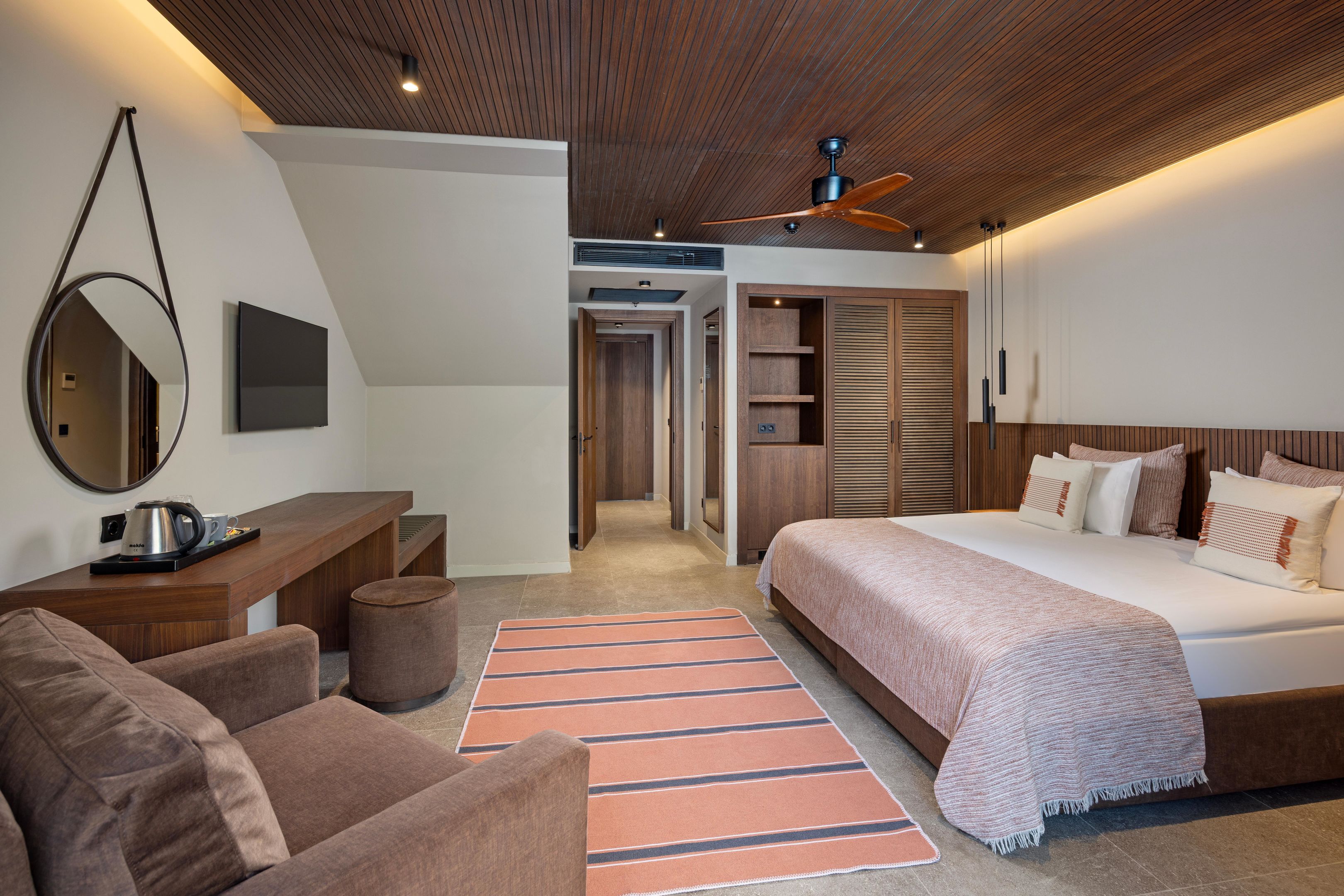JACARANDA LUXURY RESORT