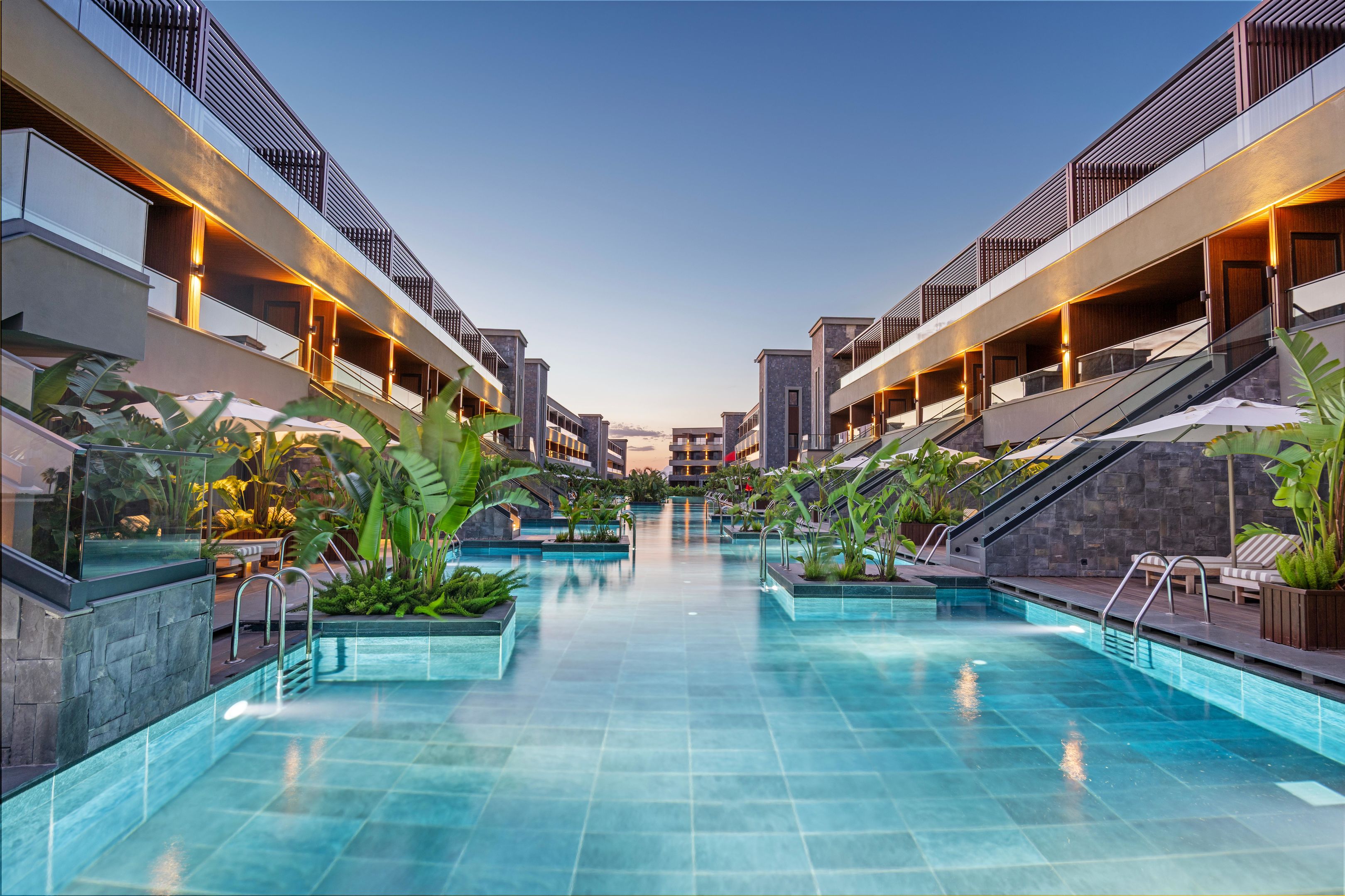 JACARANDA LUXURY RESORT