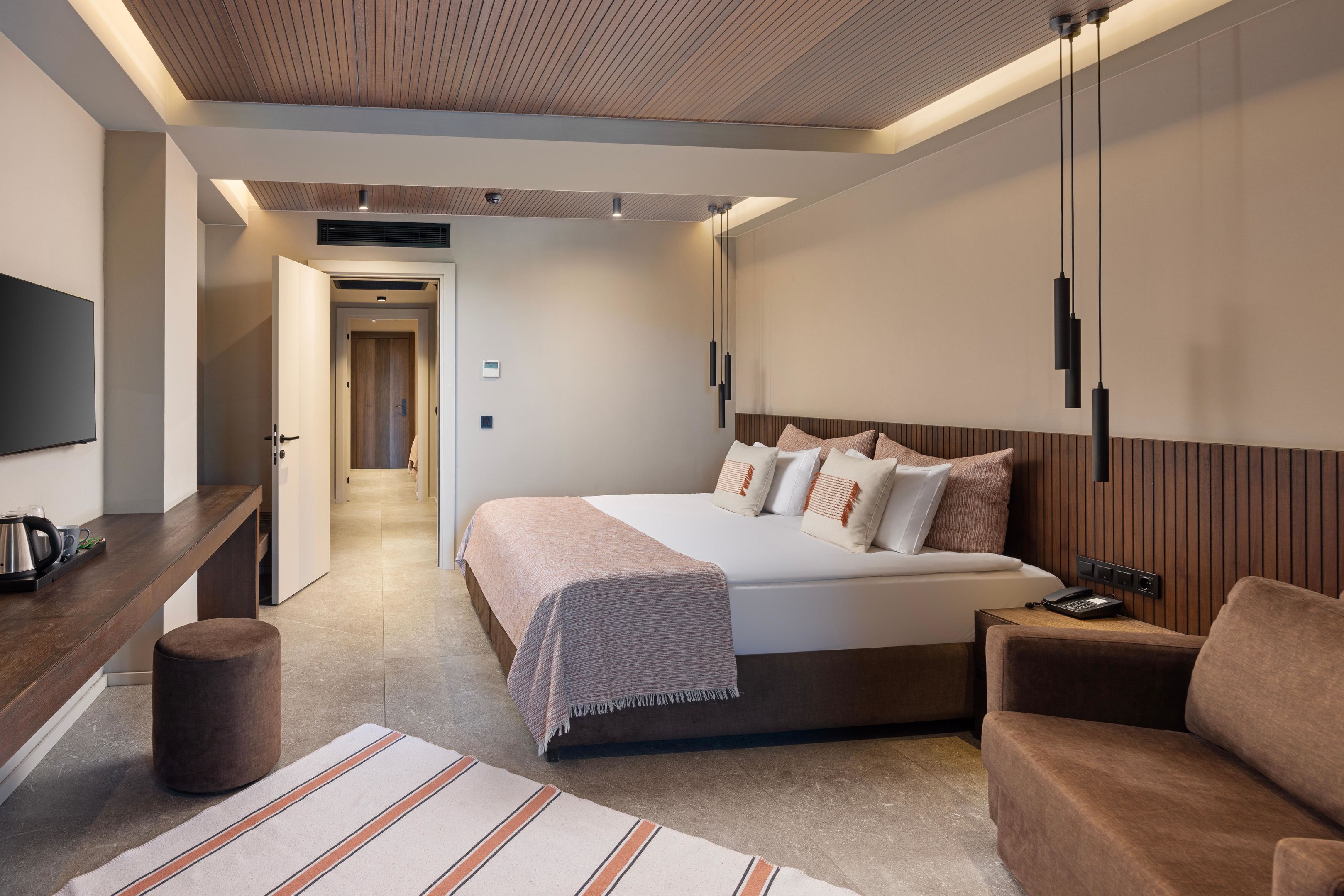 JACARANDA LUXURY RESORT
