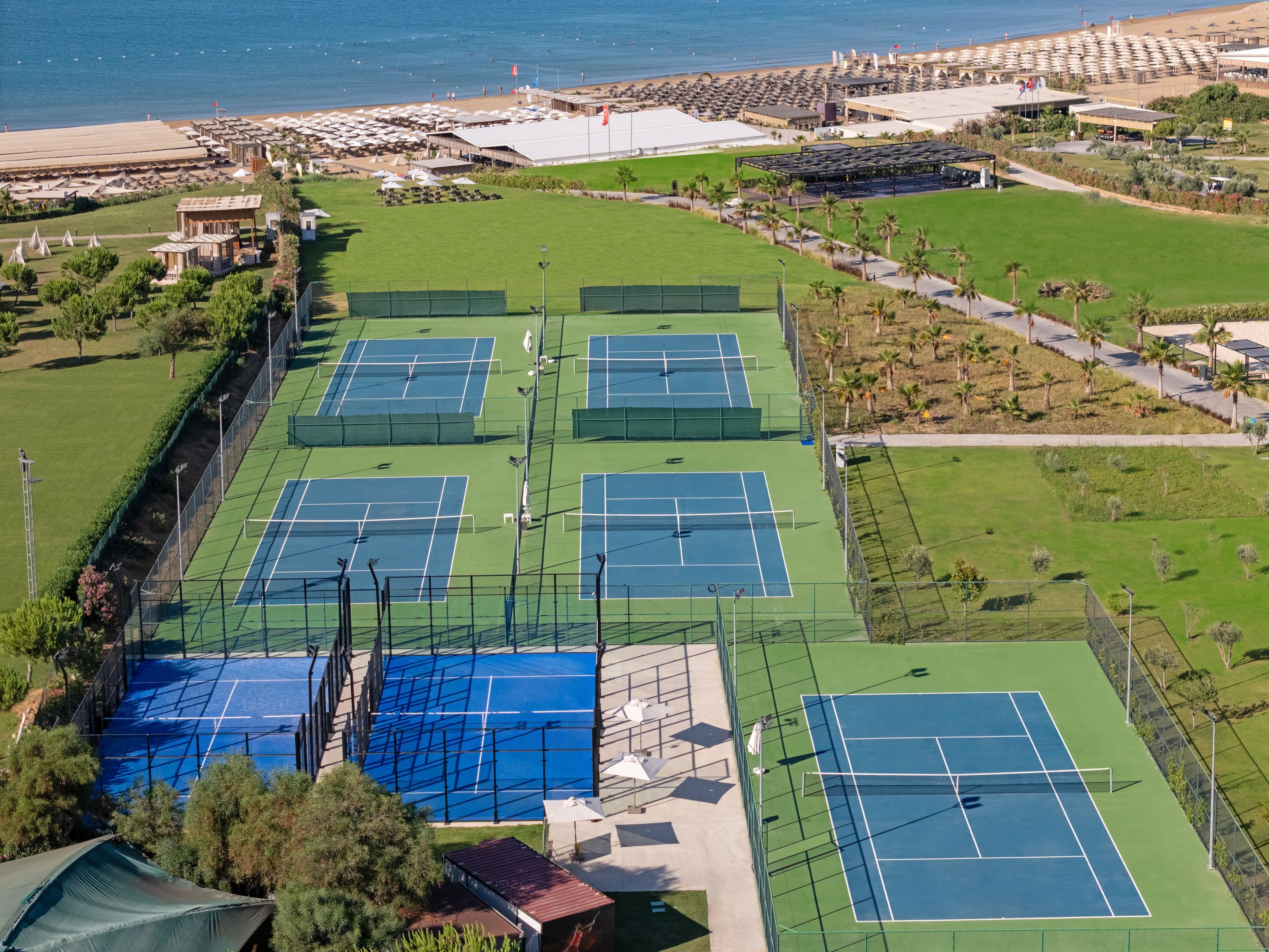 JACARANDA LUXURY RESORT