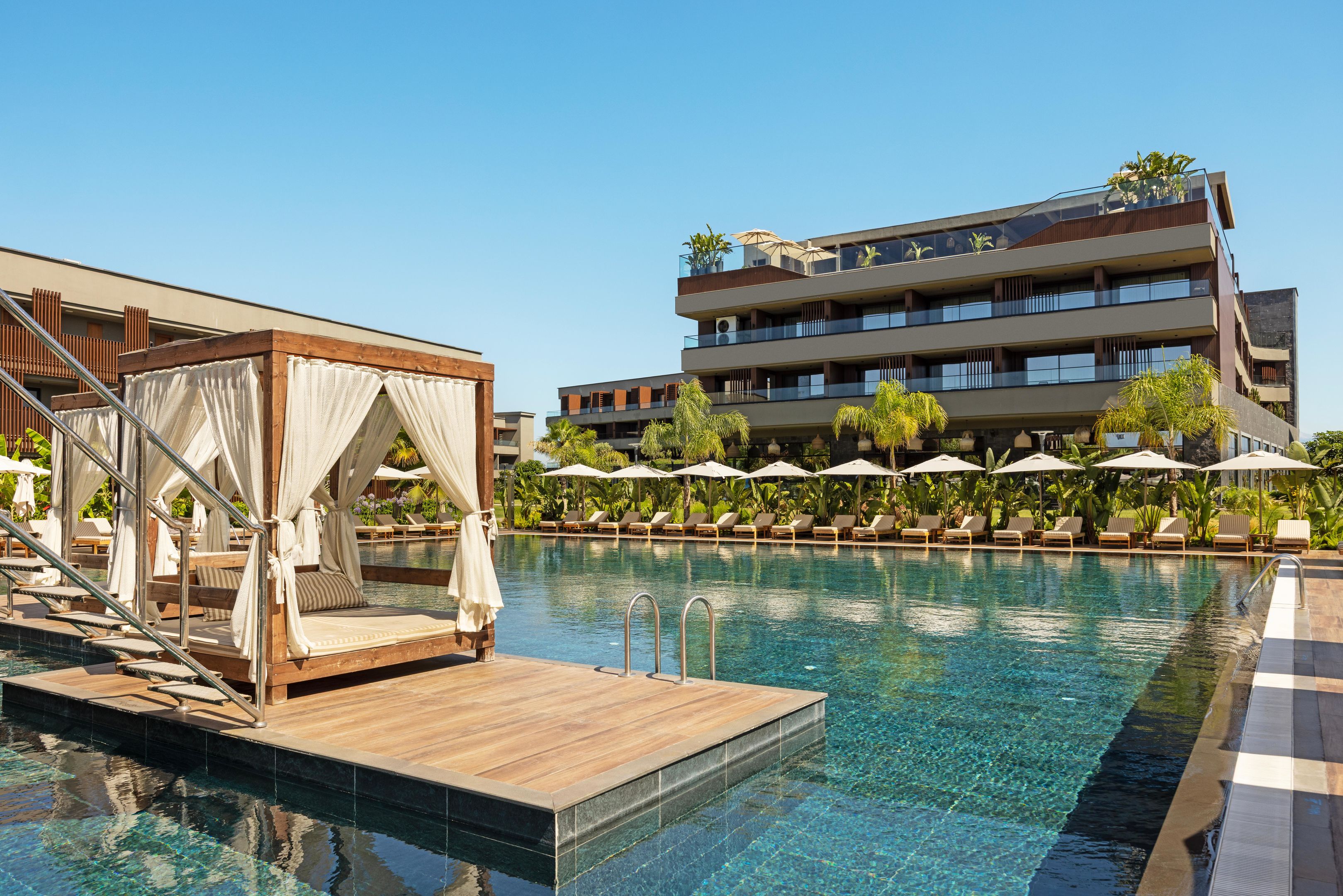 JACARANDA LUXURY RESORT