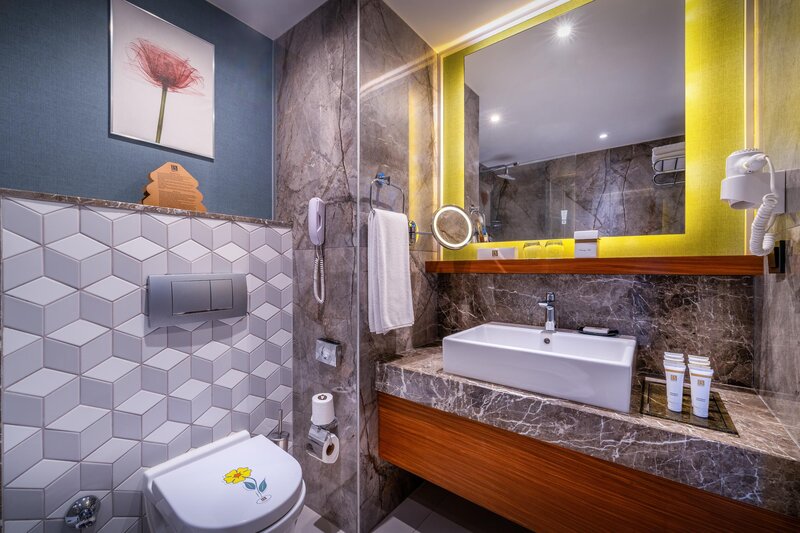 BAIA HOTEL LARA