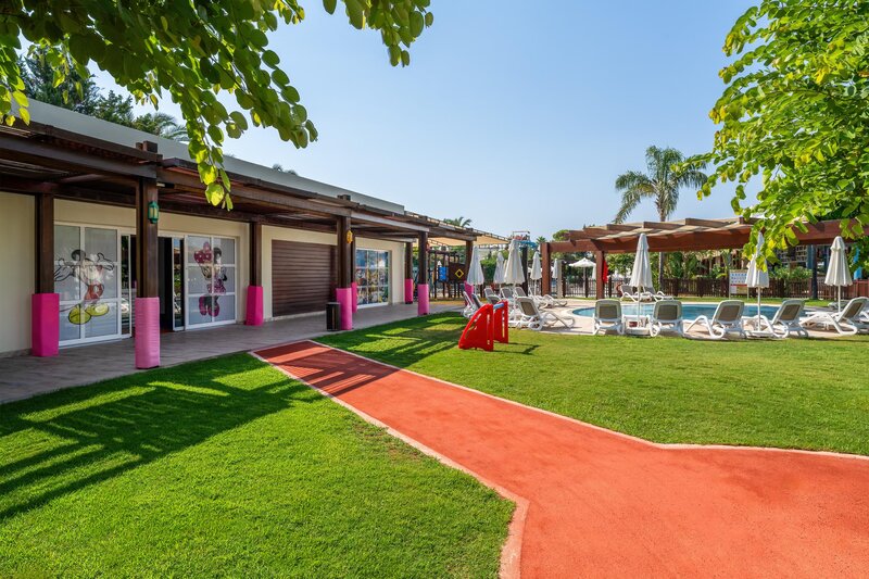BAIA HOTEL LARA