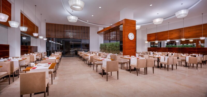 BAIA HOTEL LARA