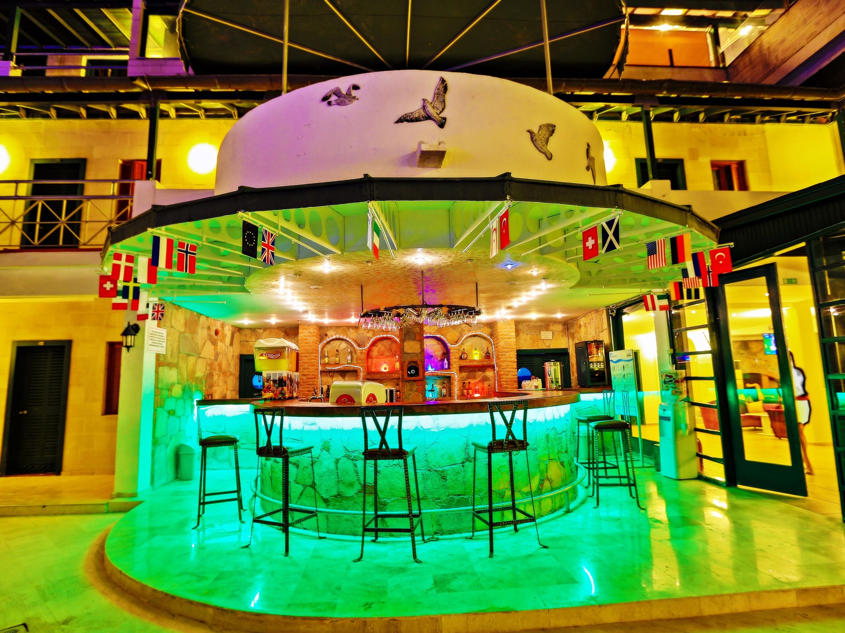 BLEU NUIT HOTEL