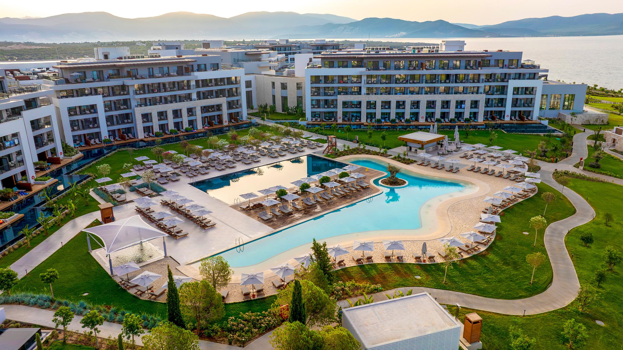 ANDA BARUT COLLECTION