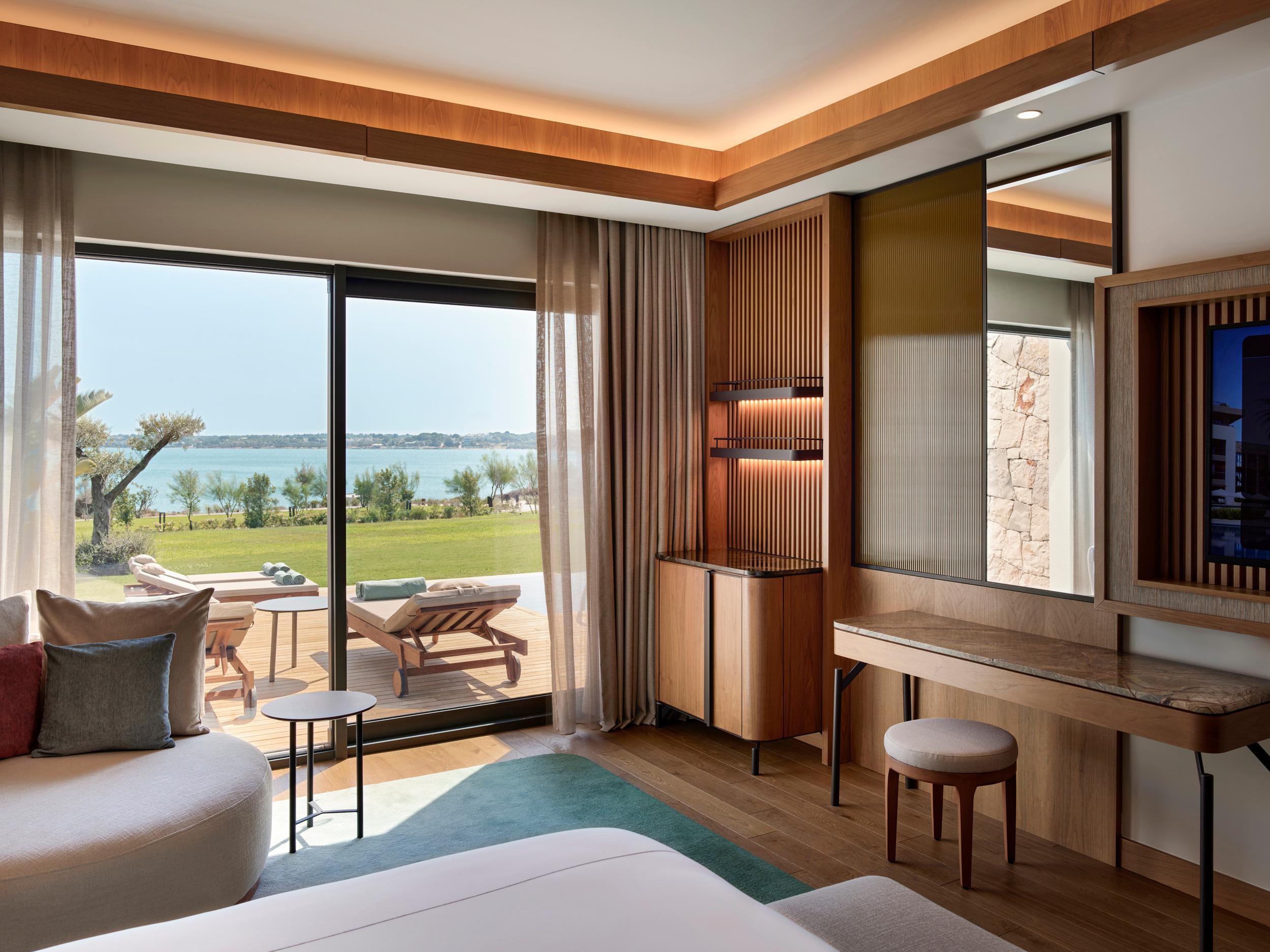 ANDA BARUT COLLECTION