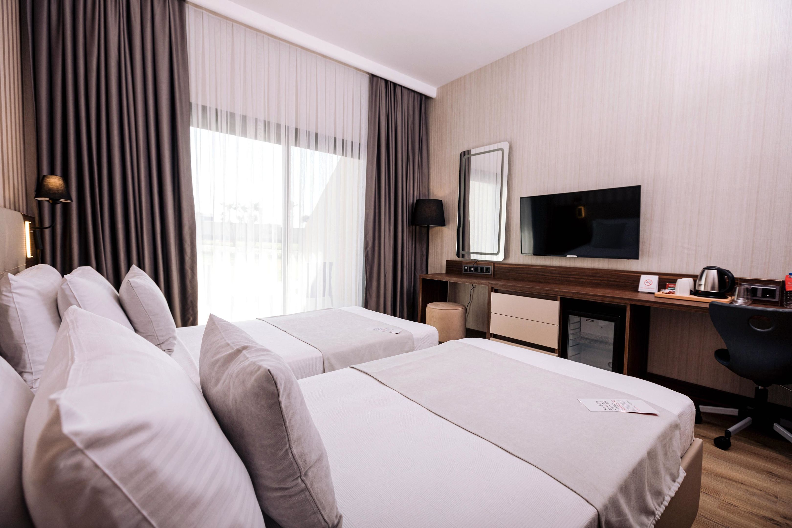 RAMADA BY WYNDHAM CESME