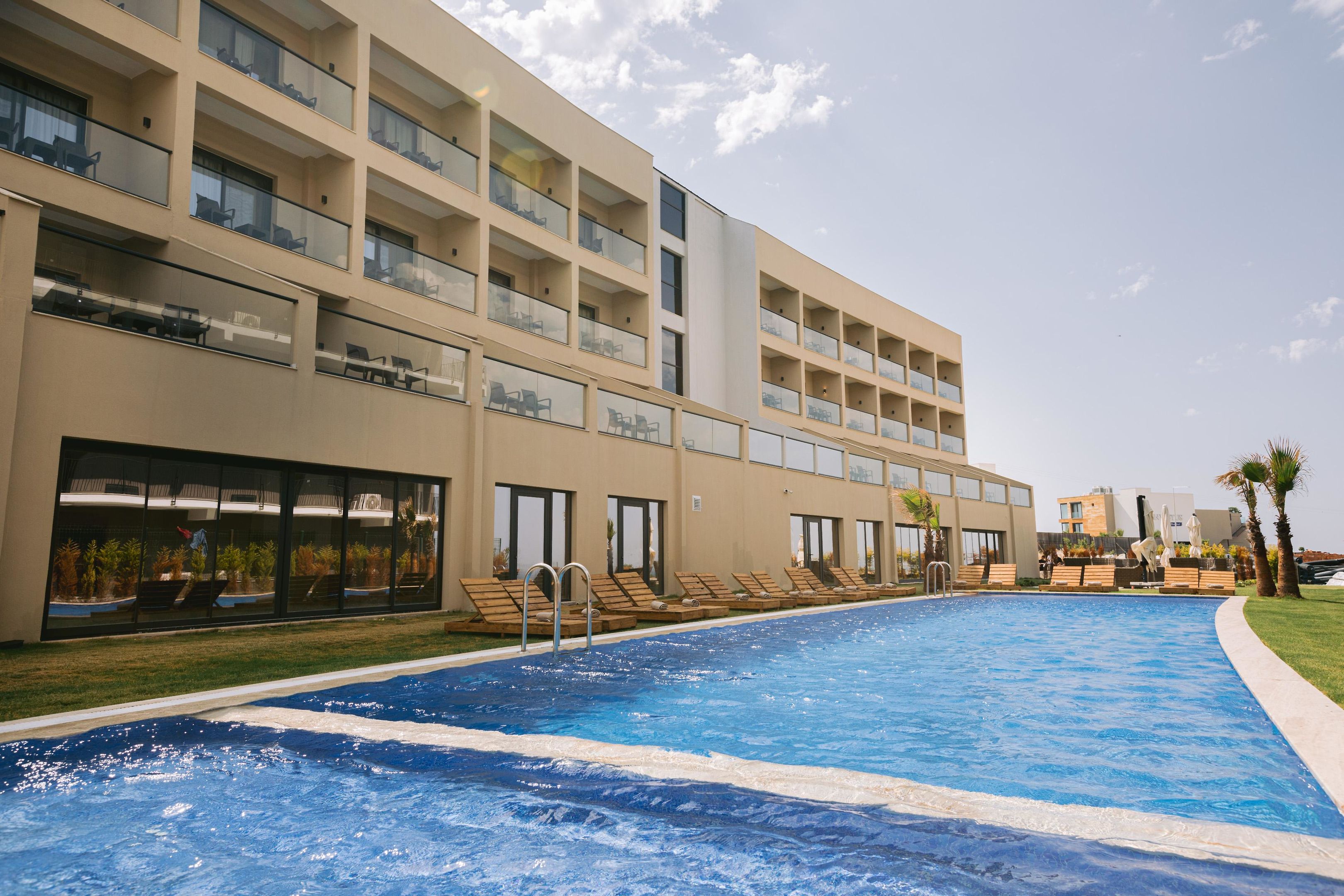 RAMADA BY WYNDHAM CESME