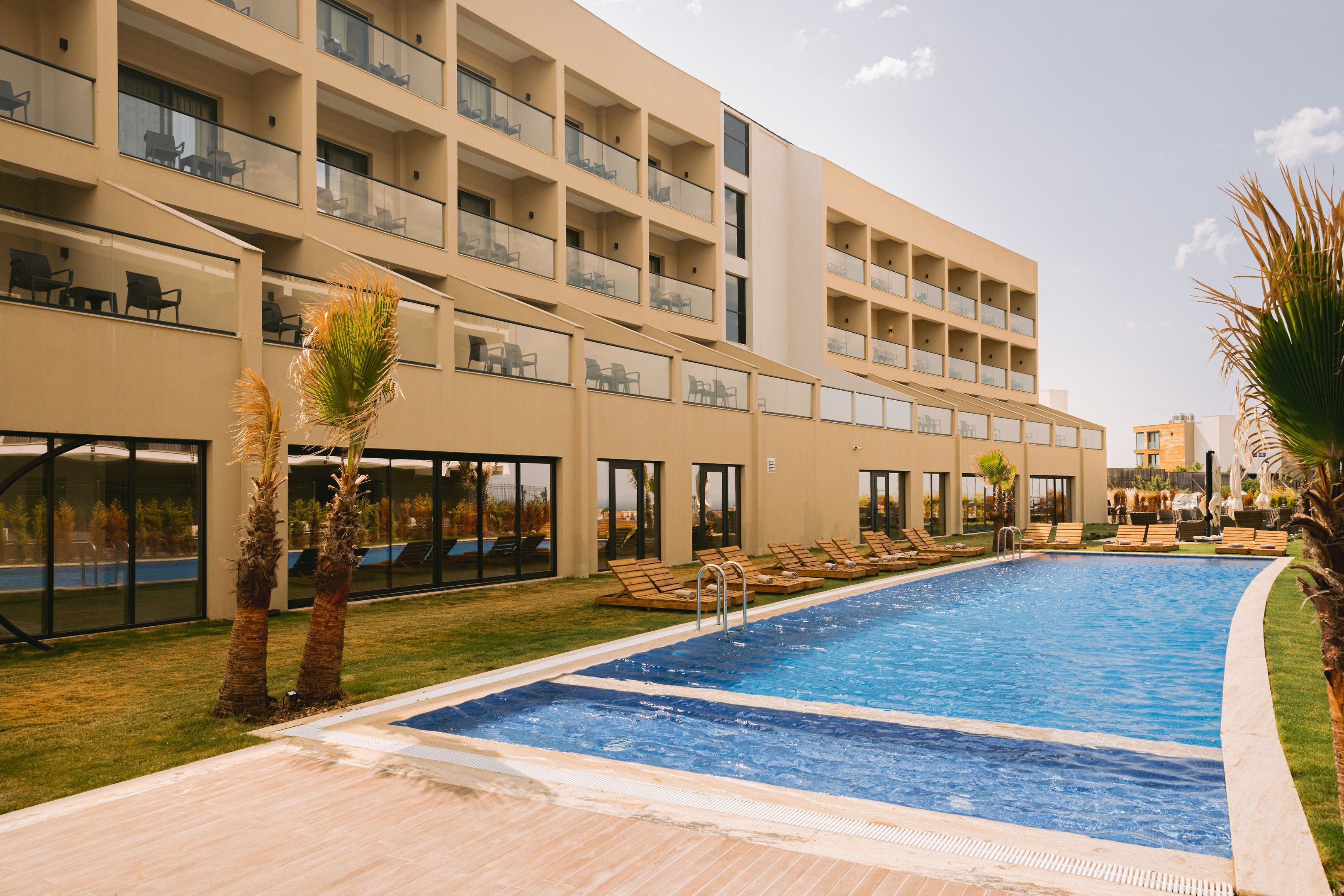 RAMADA BY WYNDHAM CESME