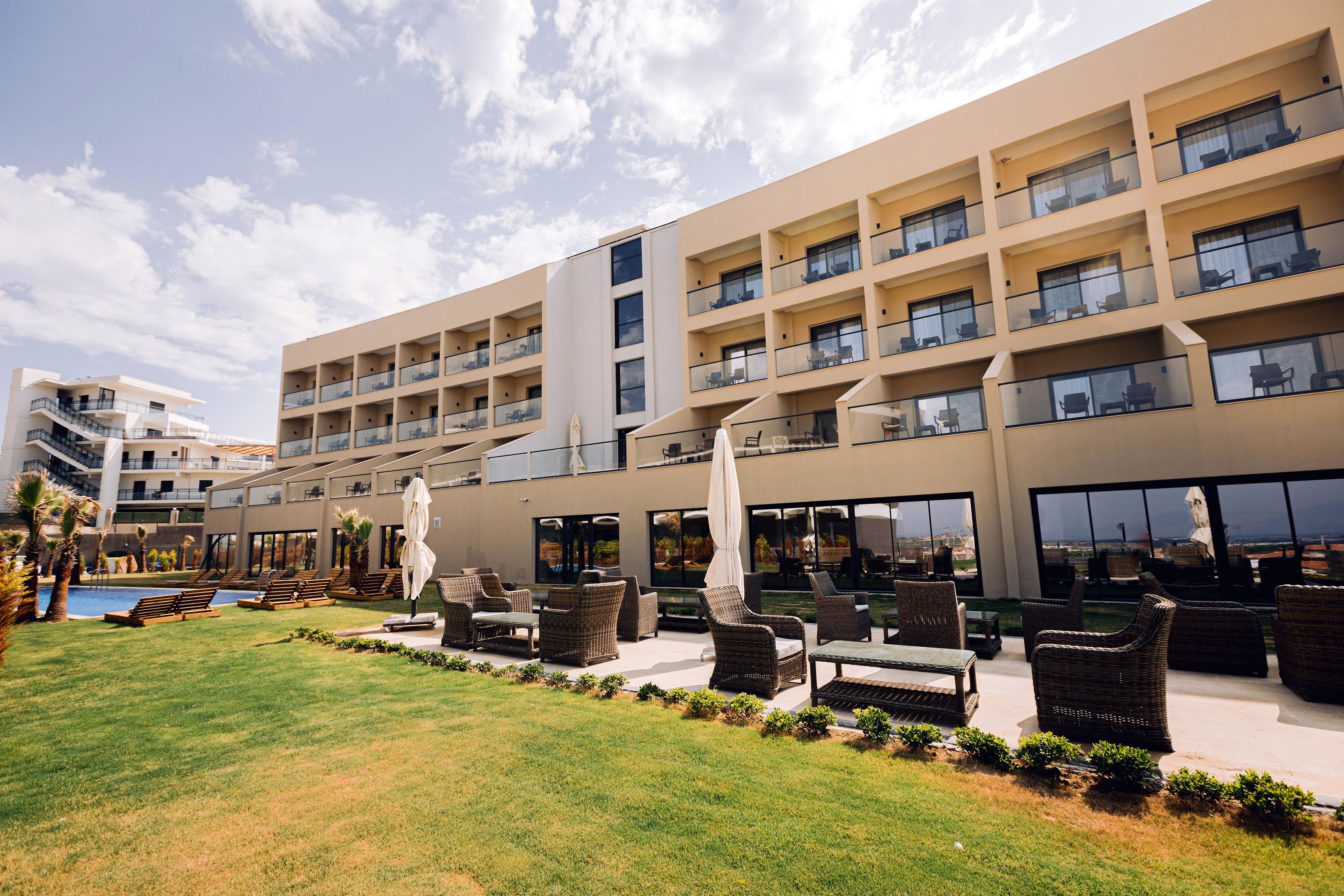 RAMADA BY WYNDHAM CESME