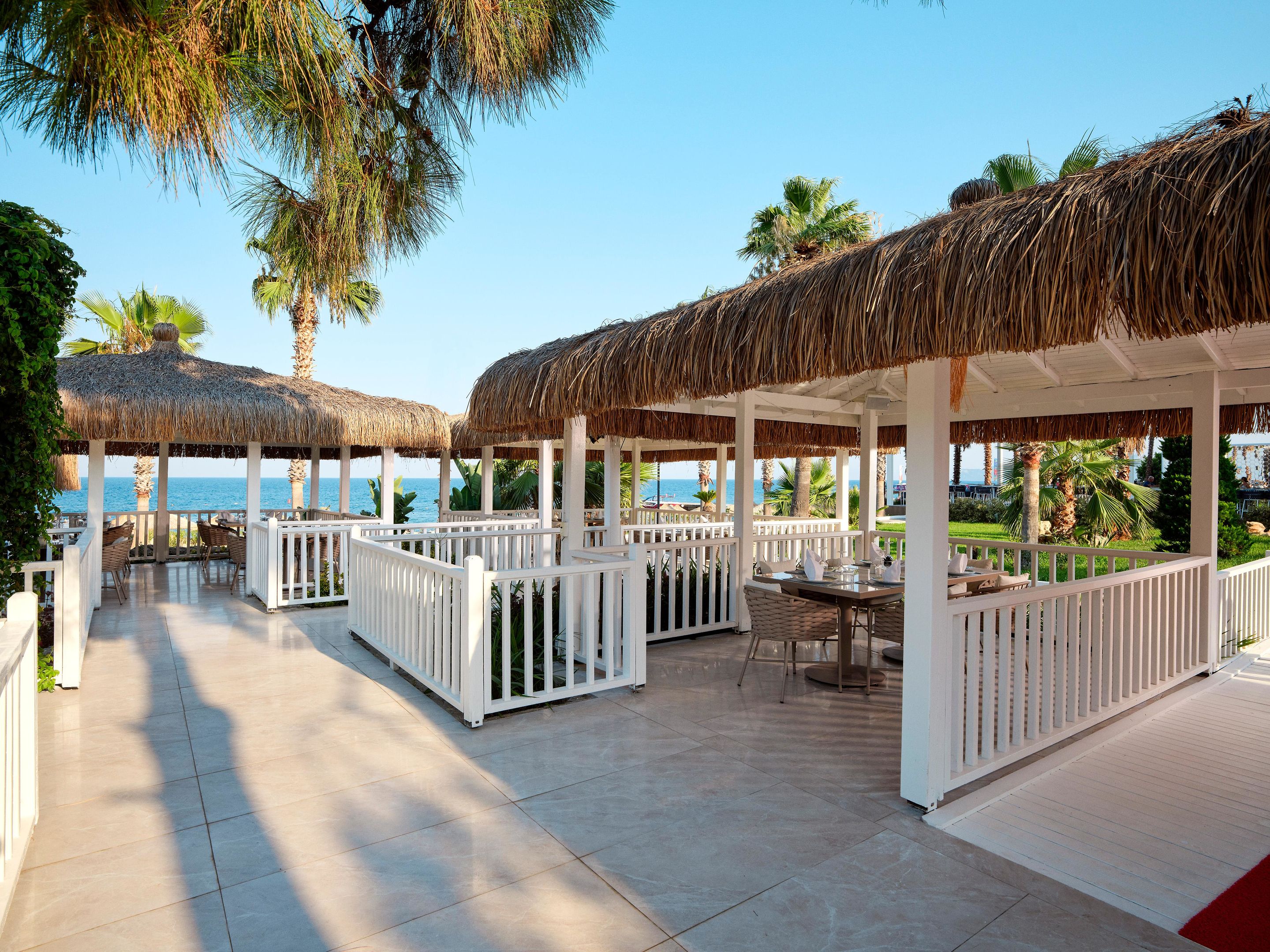 FASHIONTV LUXE RESORT