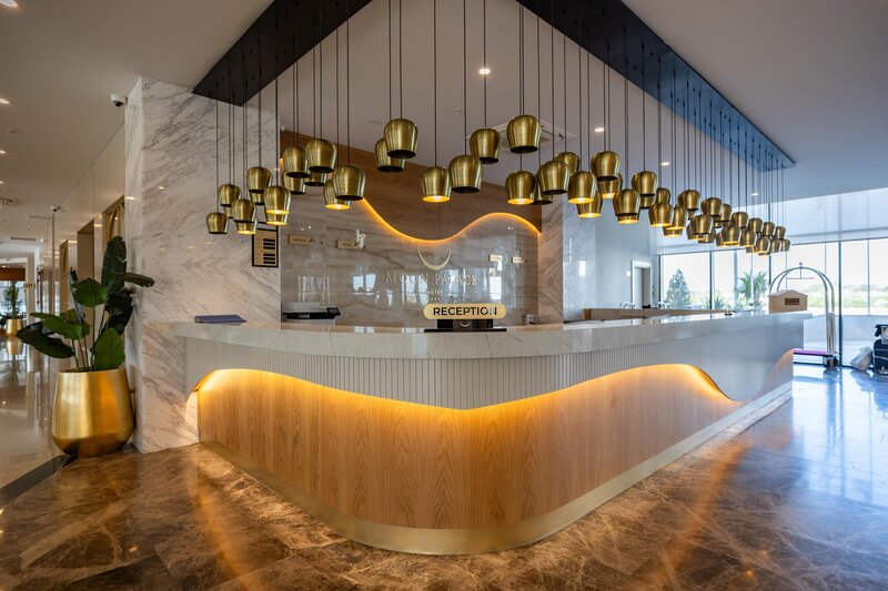 SIDE MOON PALACE HOTEL
