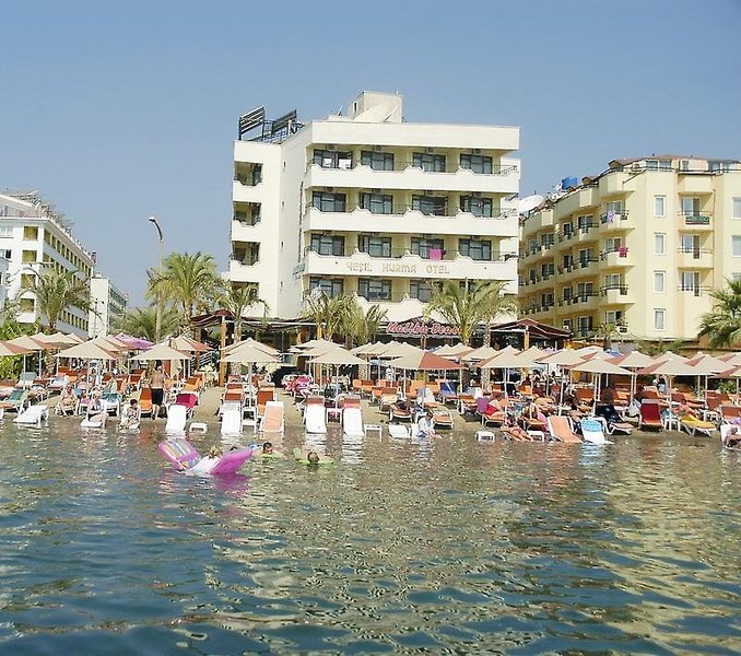 AURASIA BEACH HOTEL