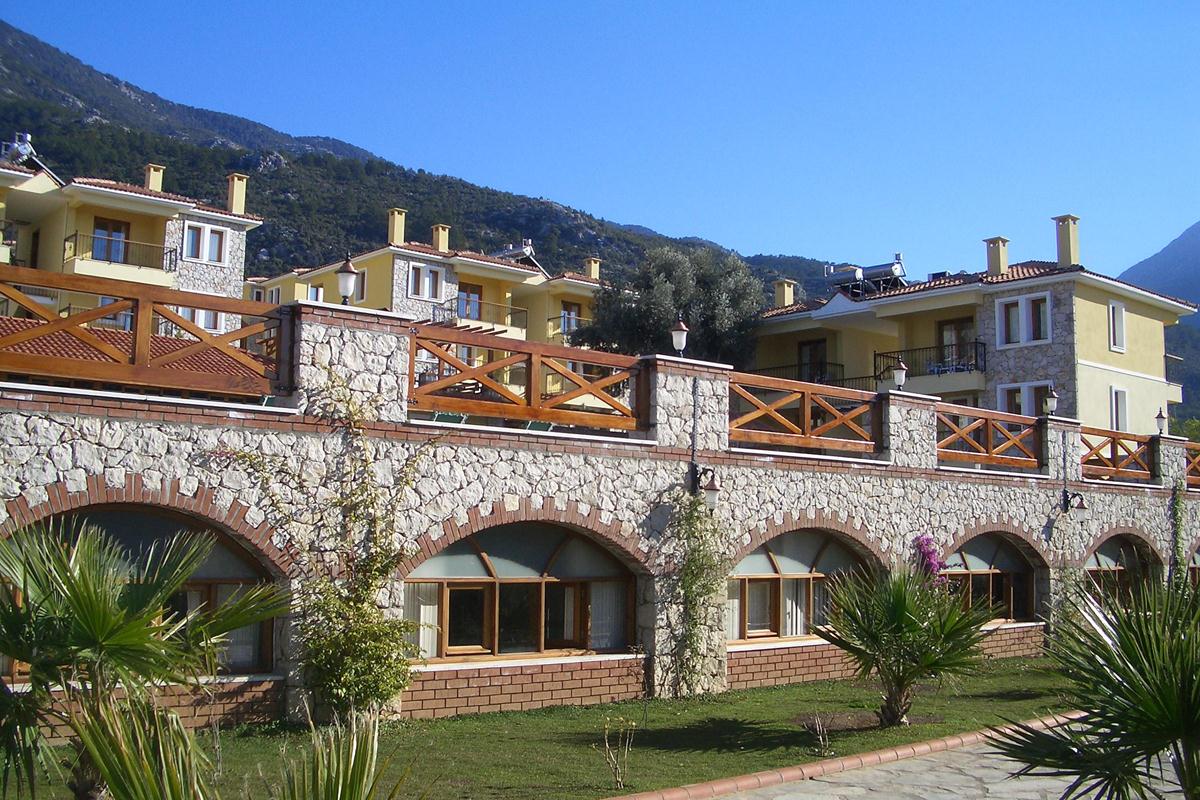 PERDIKIA HILL HOTEL