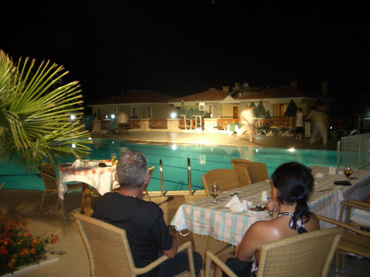 PERDIKIA HILL HOTEL