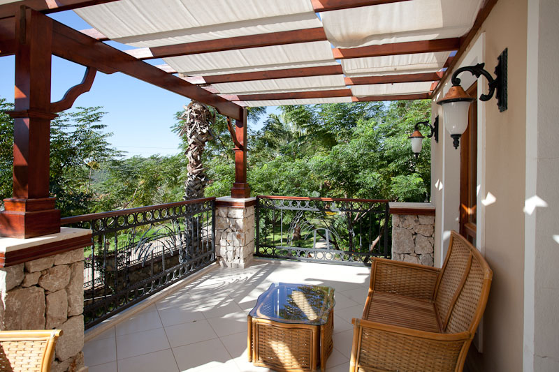 PERDIKIA HILL HOTEL