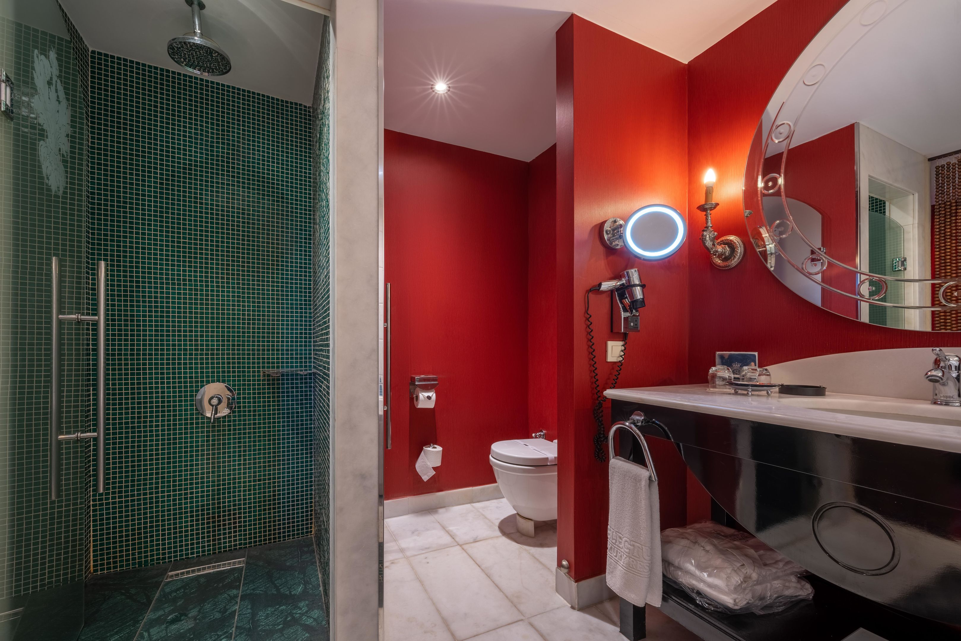 SELECTUM LUXURY RESORT