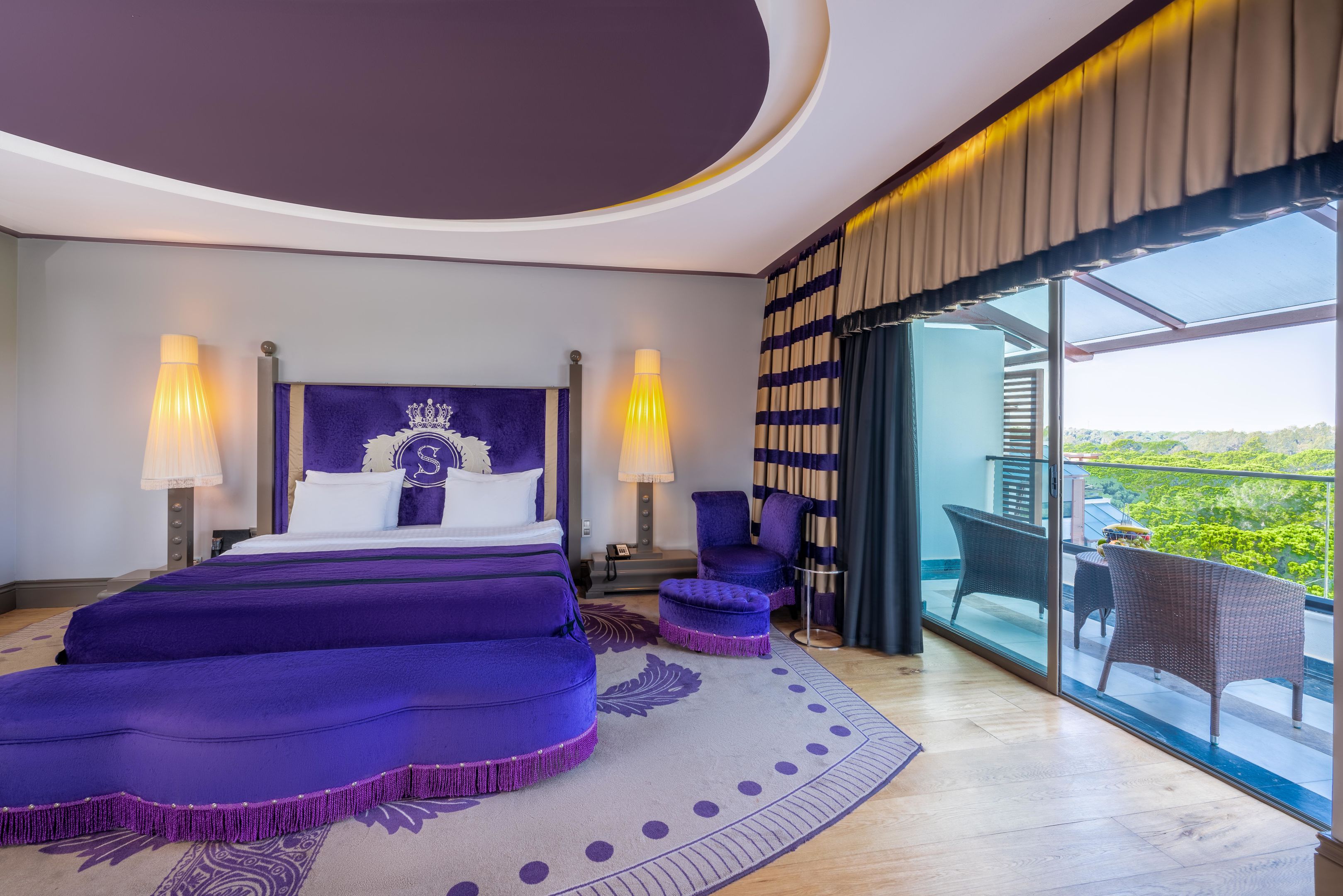 SELECTUM LUXURY RESORT