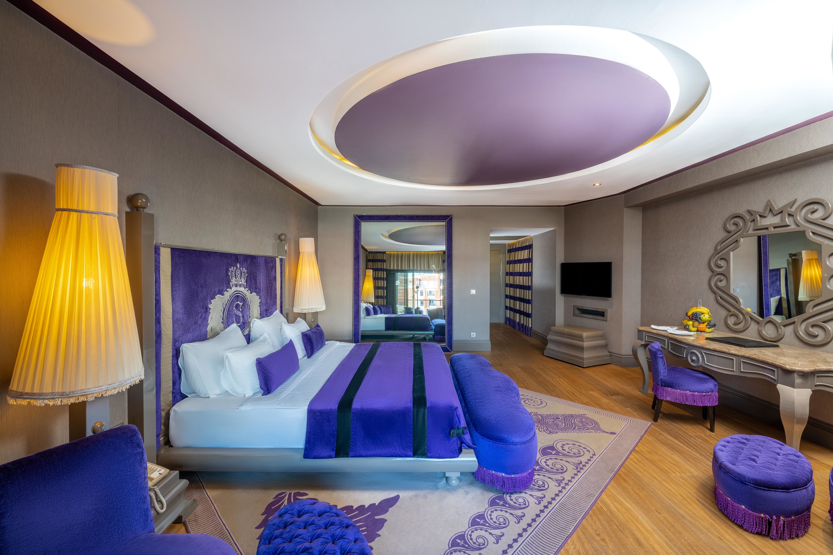 SELECTUM LUXURY RESORT