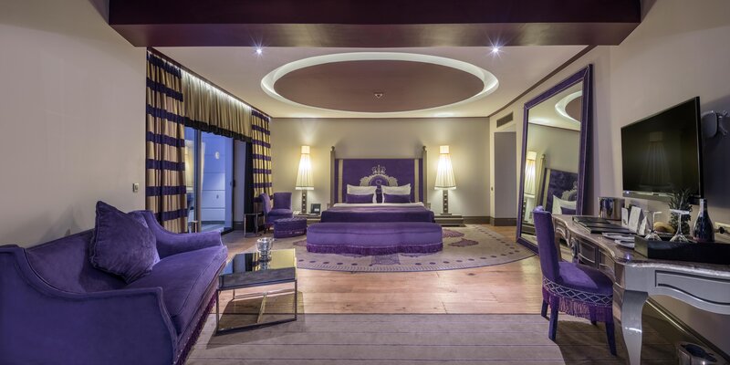 SELECTUM LUXURY RESORT