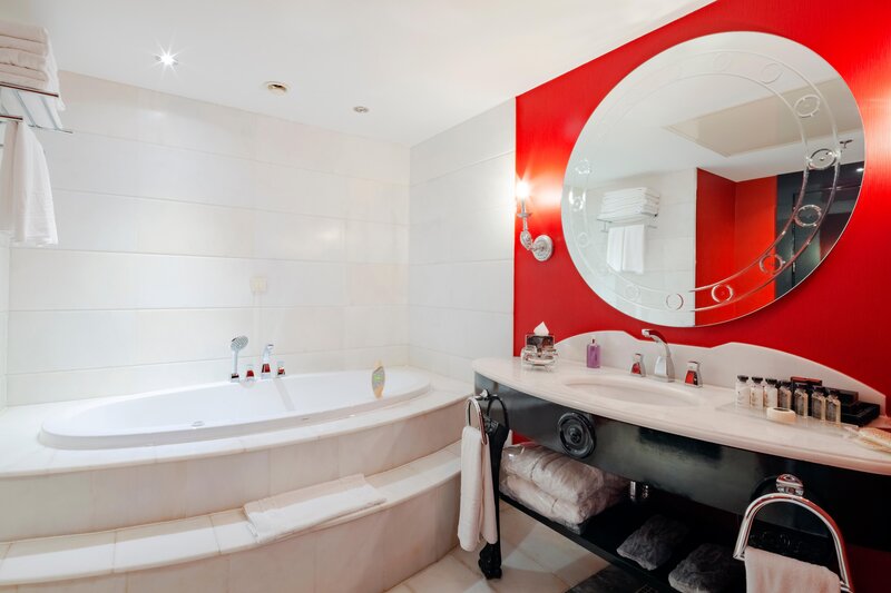 SELECTUM LUXURY RESORT
