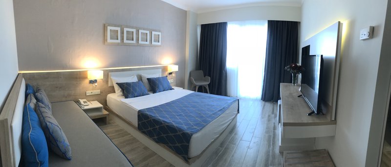 FORTEZZA BEACH RESORT
