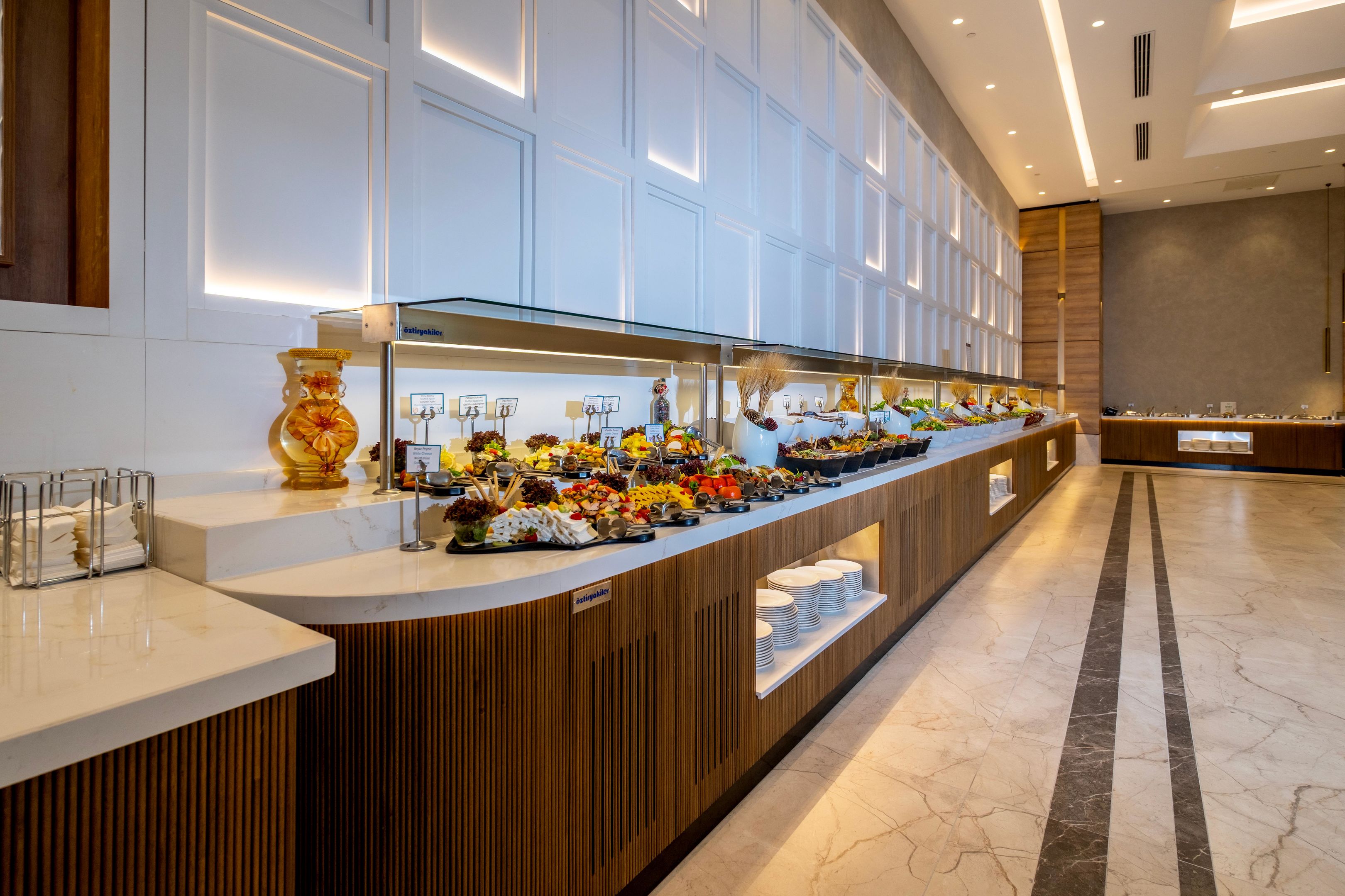 SEVEN SEAS HOTEL LIFE
