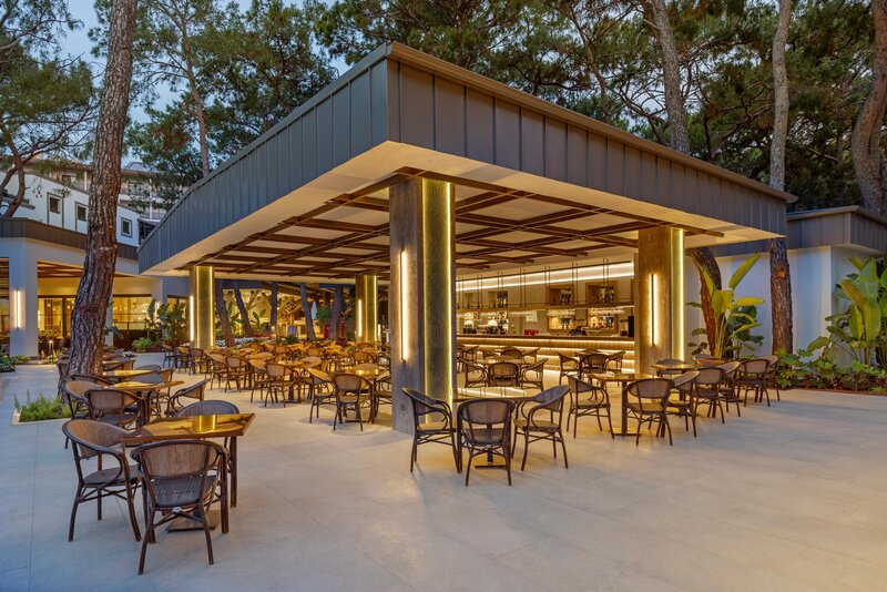 SEVEN SEAS HOTEL LIFE