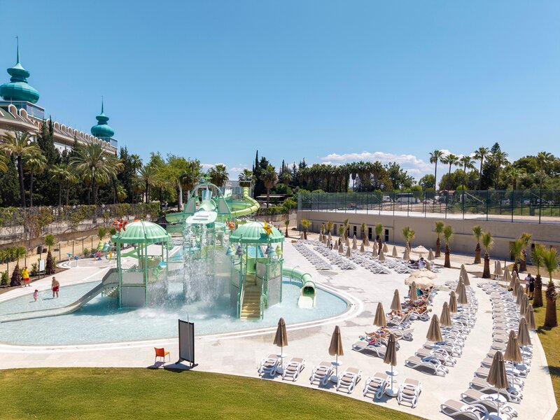MELAS HOLIDAY VILLAGE