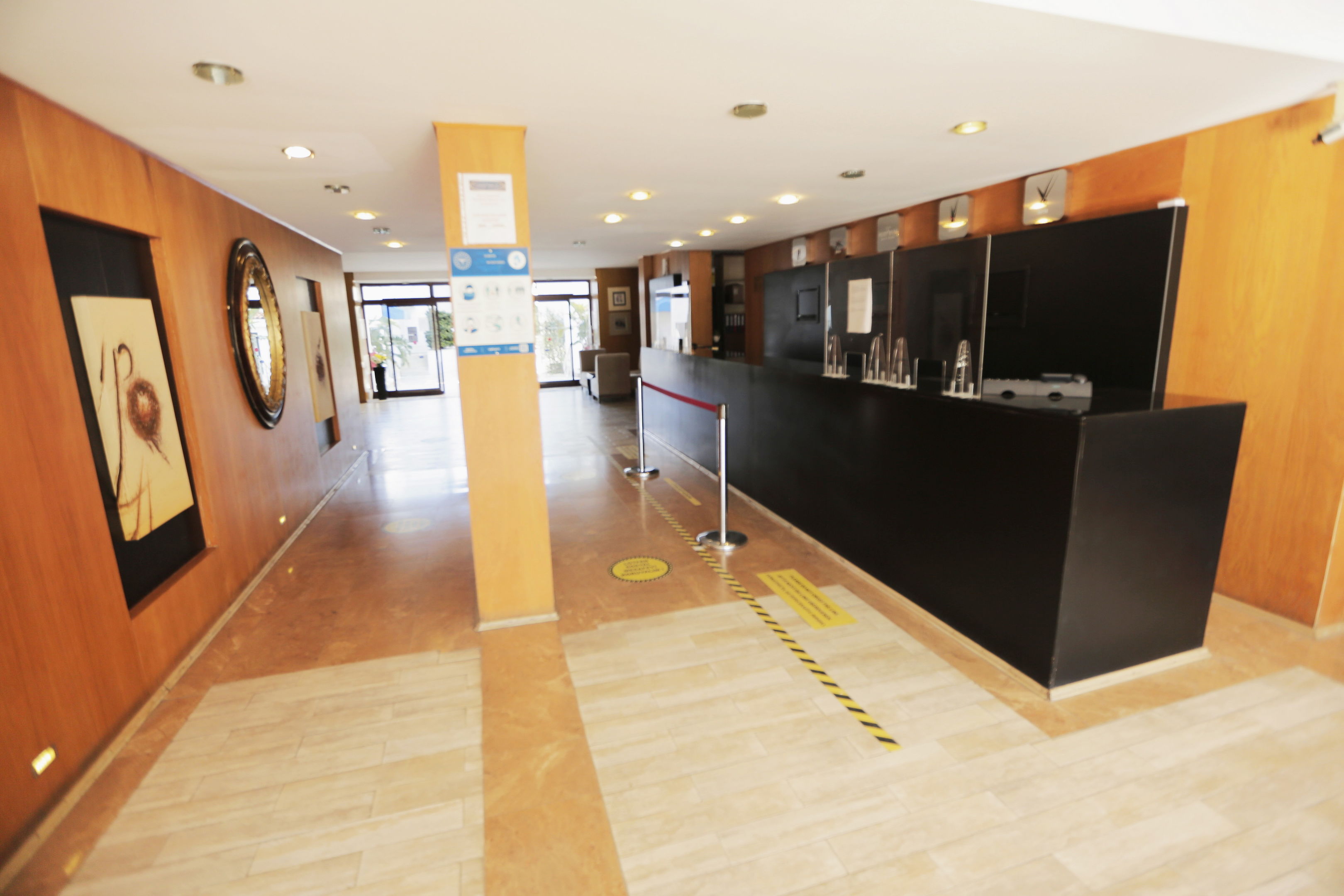 CLUB MUNAMAR BEACH RESORT